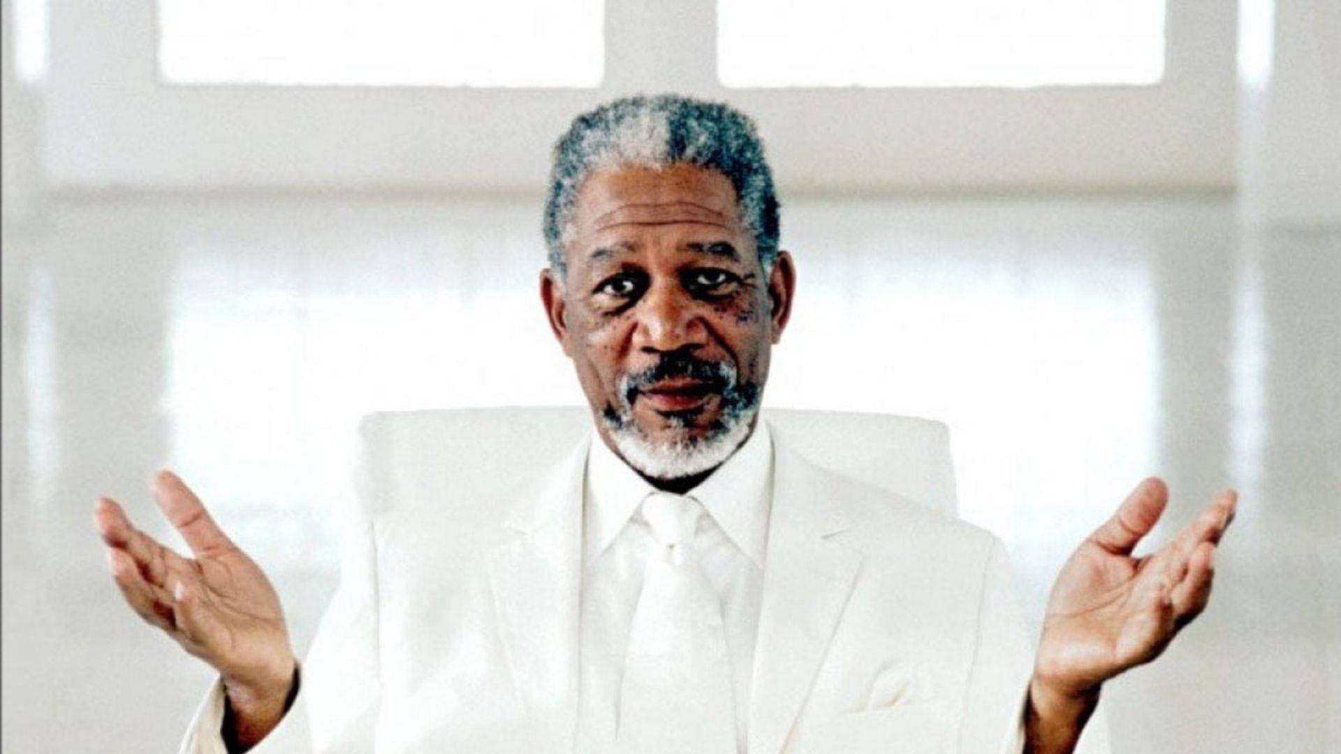 Morgan Freeman I Hvid Dragt Wallpaper