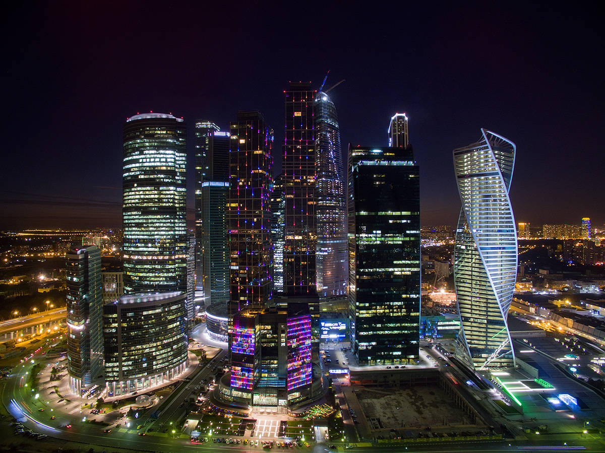 Moskva Skyskrabere Neonlys Wallpaper