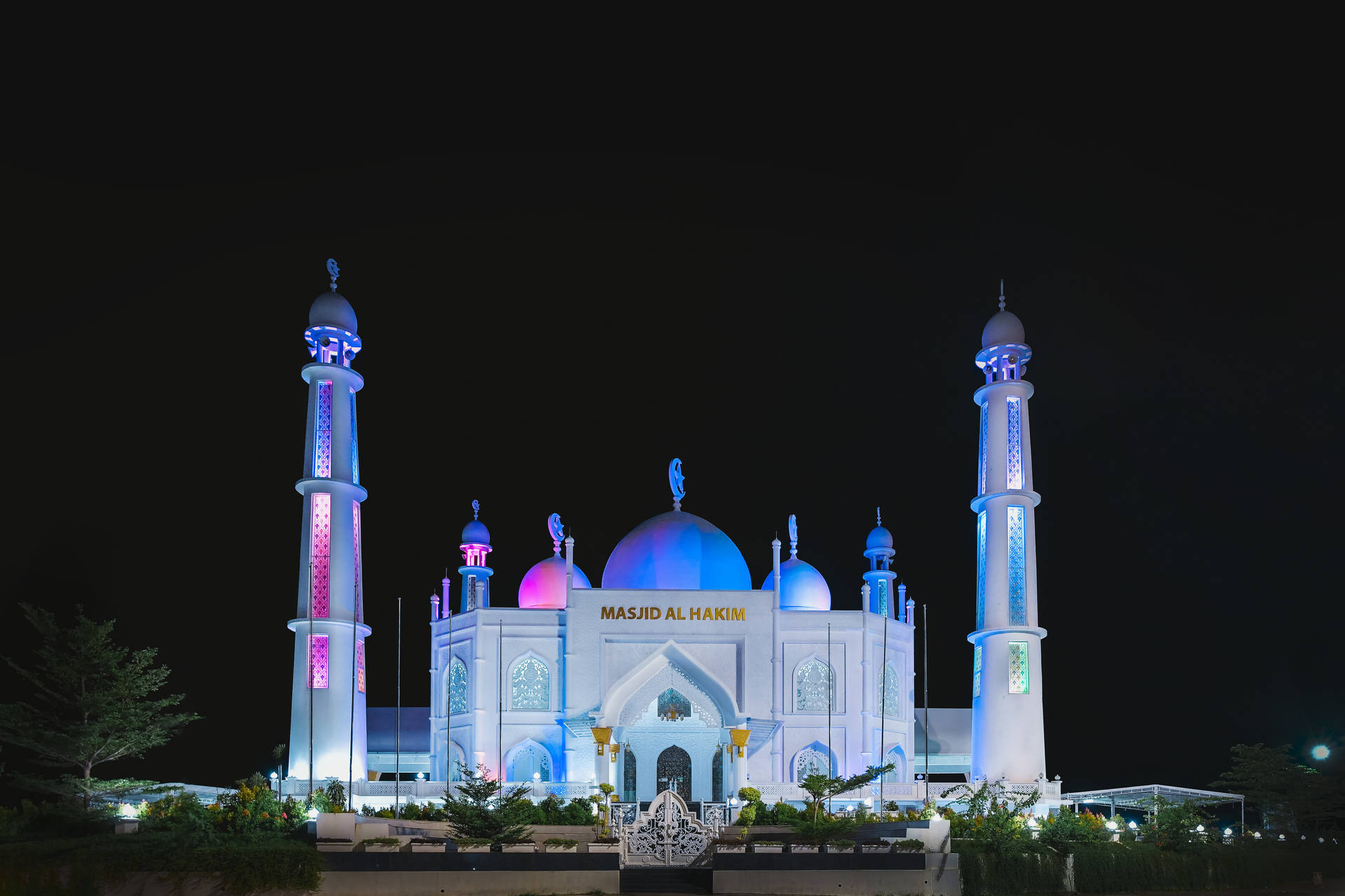 Mosque At Night Pemandangan Wallpaper