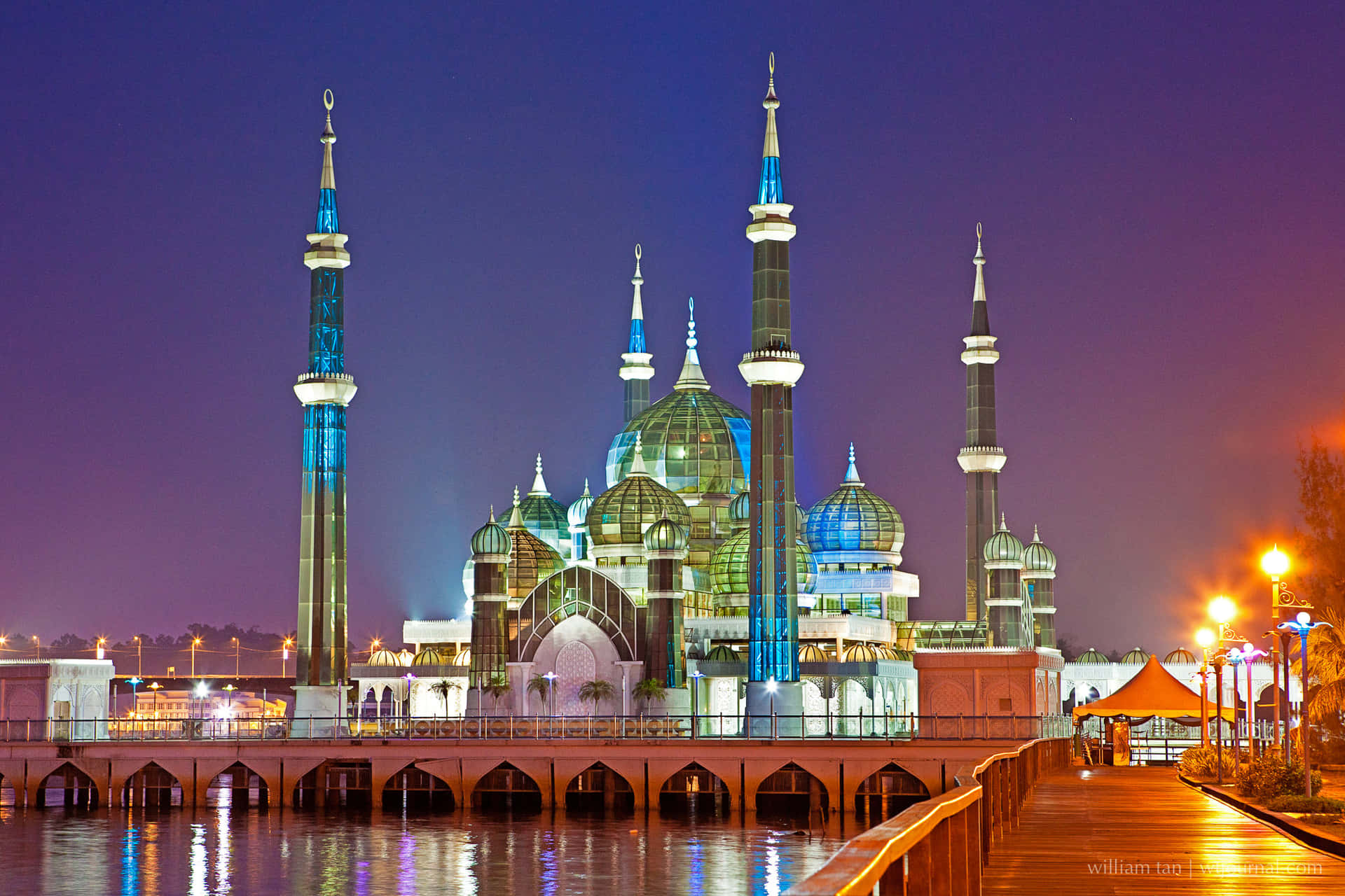Amazing Modern Design Mosque Picture