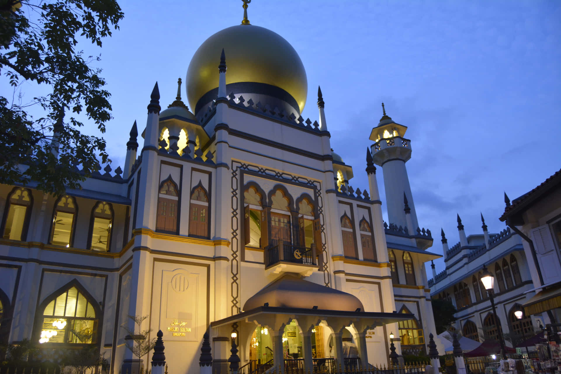 Mosque White Gold Design Picture