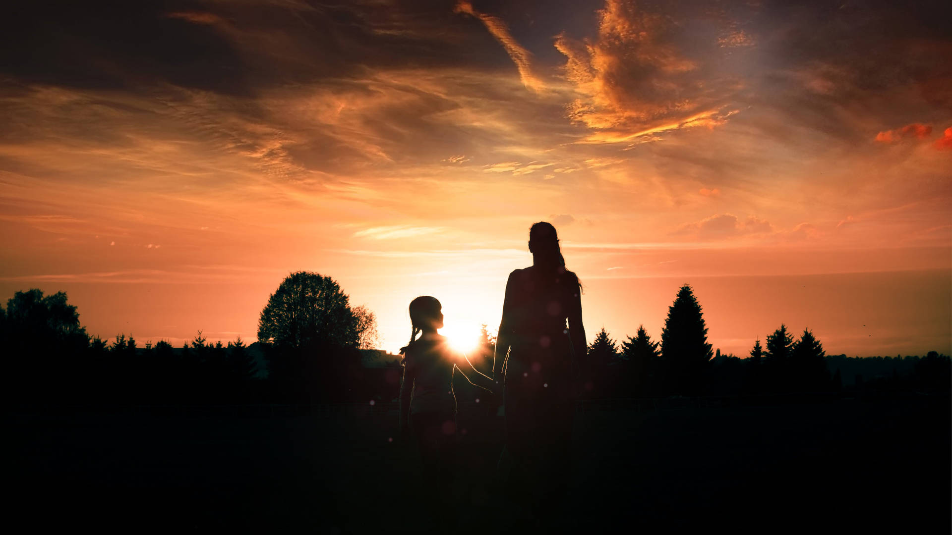 Mother And Kid Silhouette Wallpaper
