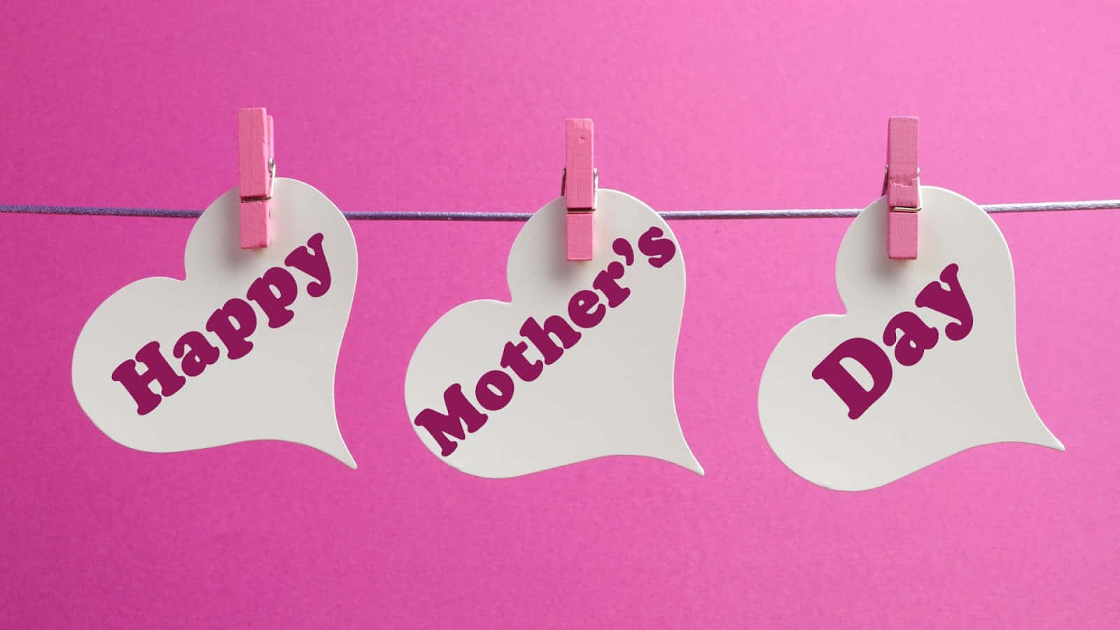 Happy Mothers Day Greetings On Clothesline