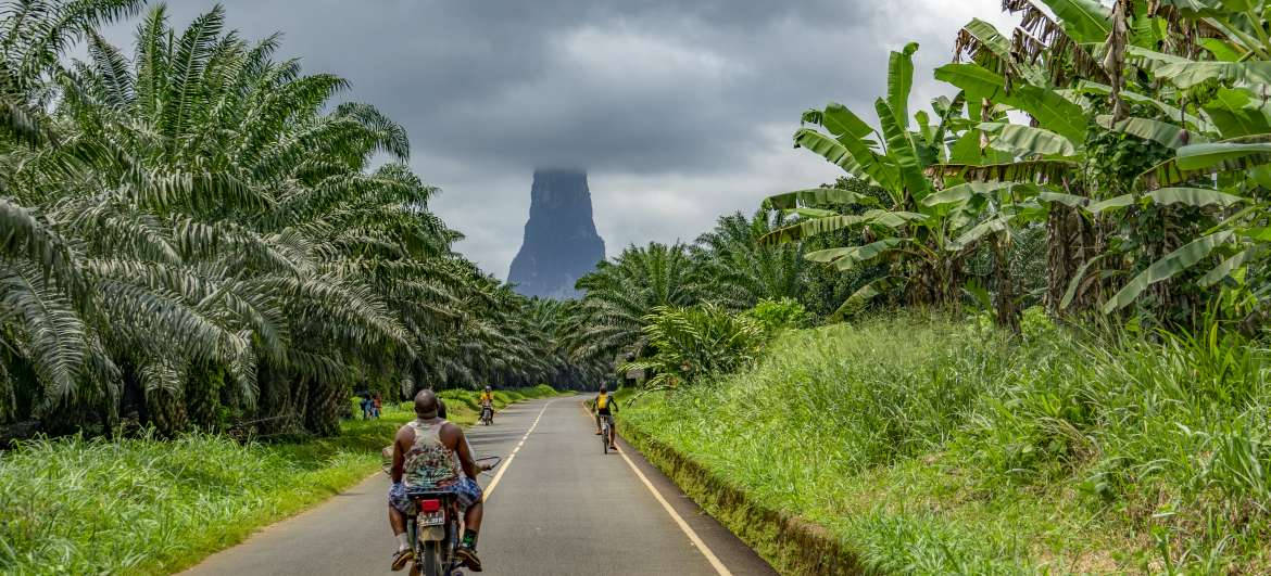 Motorbike In São Tomé And Príncipe Wallpaper