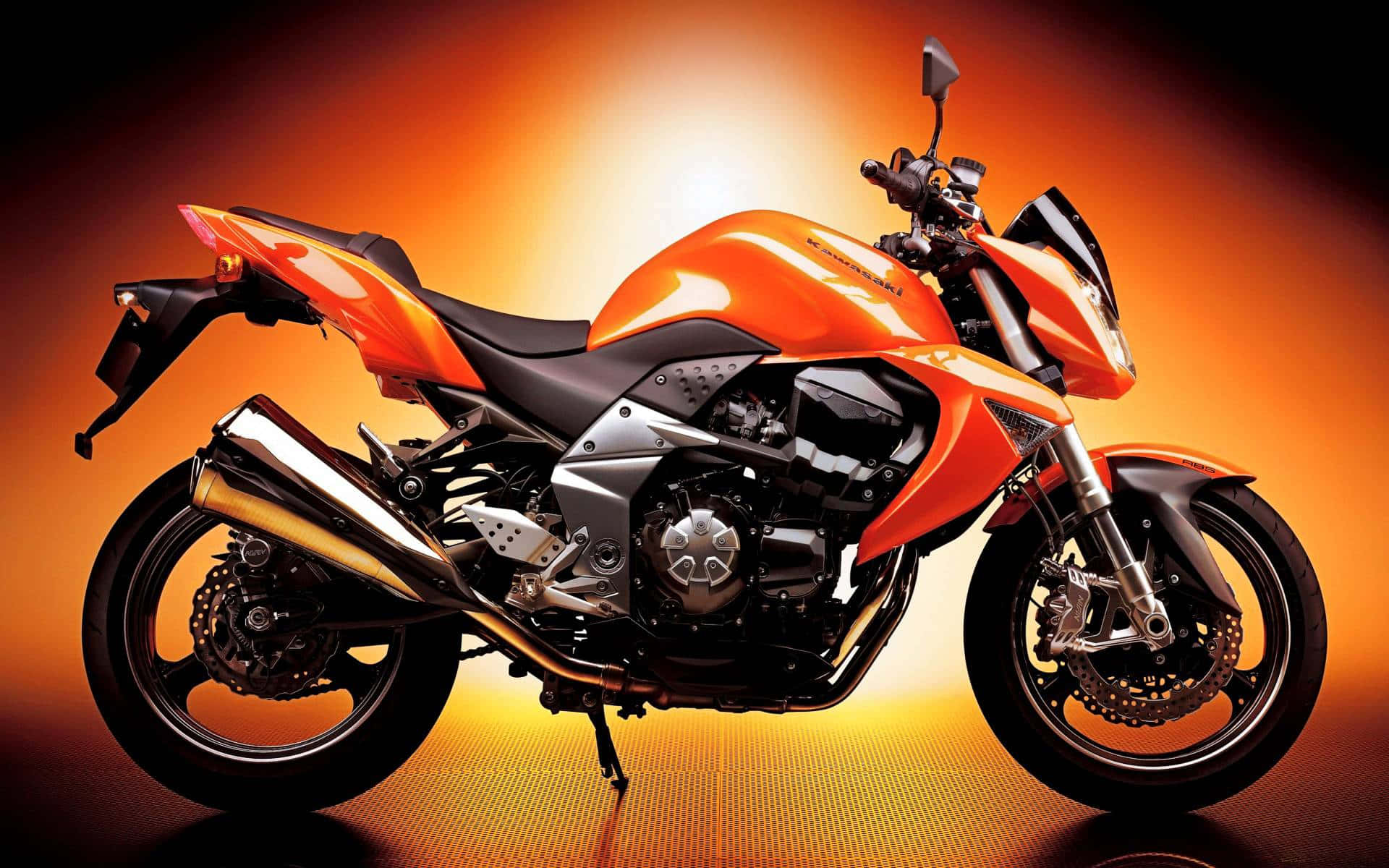 Orangekawasaki Motorrad Bild