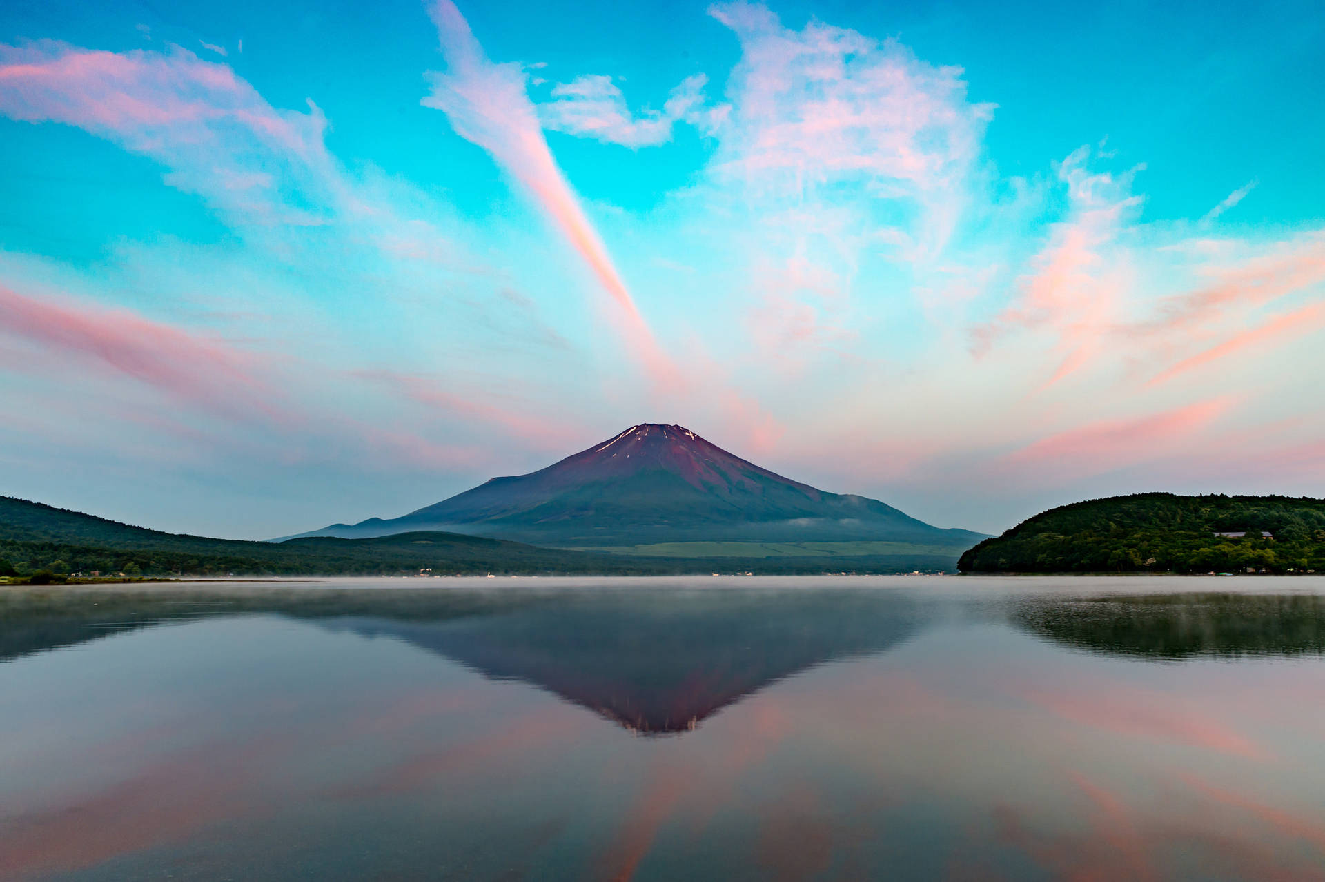 Mount Fuji farverige himle tapet Wallpaper