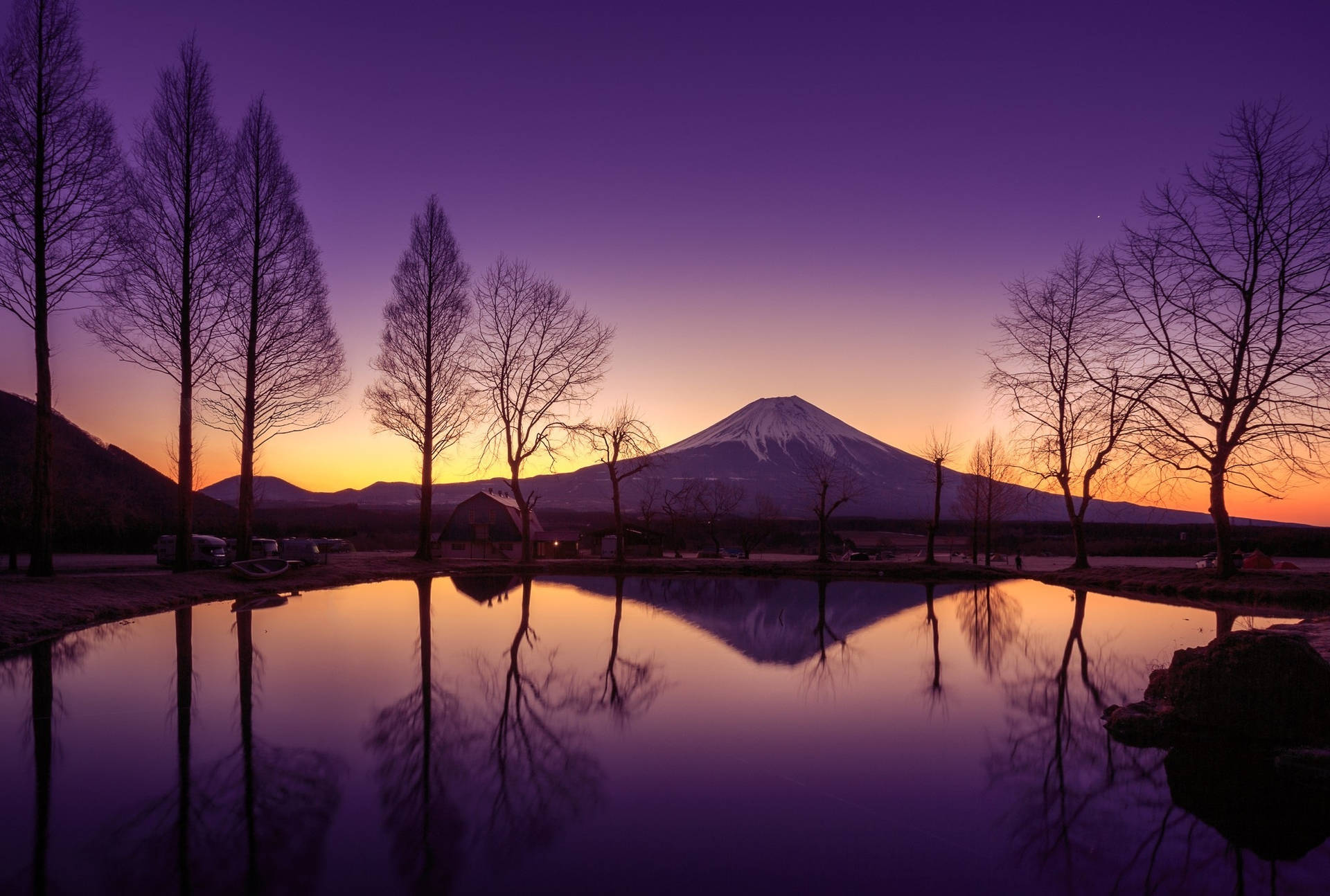Vægtapet af Mount Fuji lilla solnedgang Wallpaper