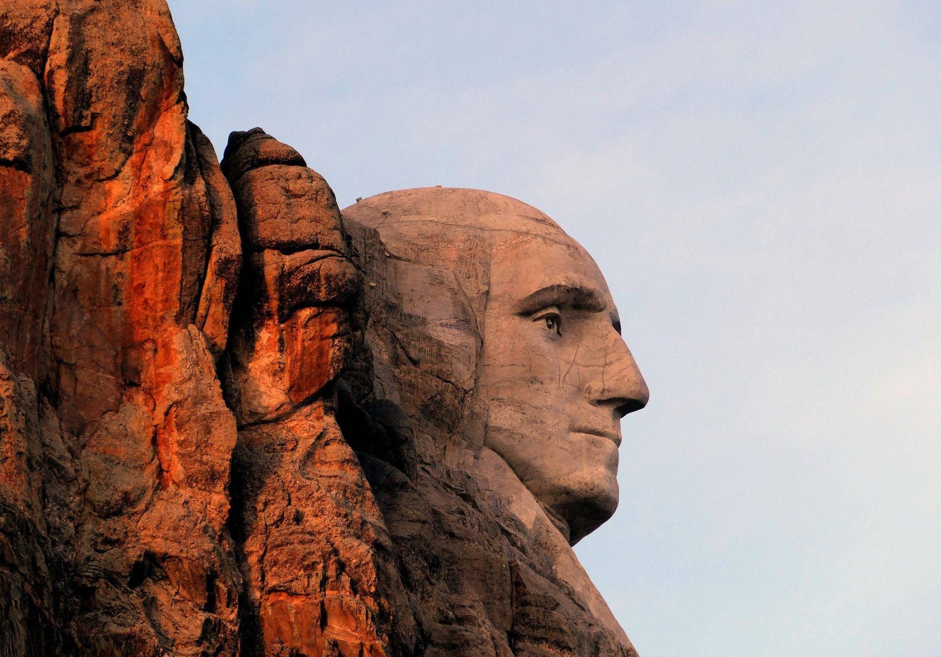 Mount Rushmore Abraham Lincoln In Golden Hour Wallpaper