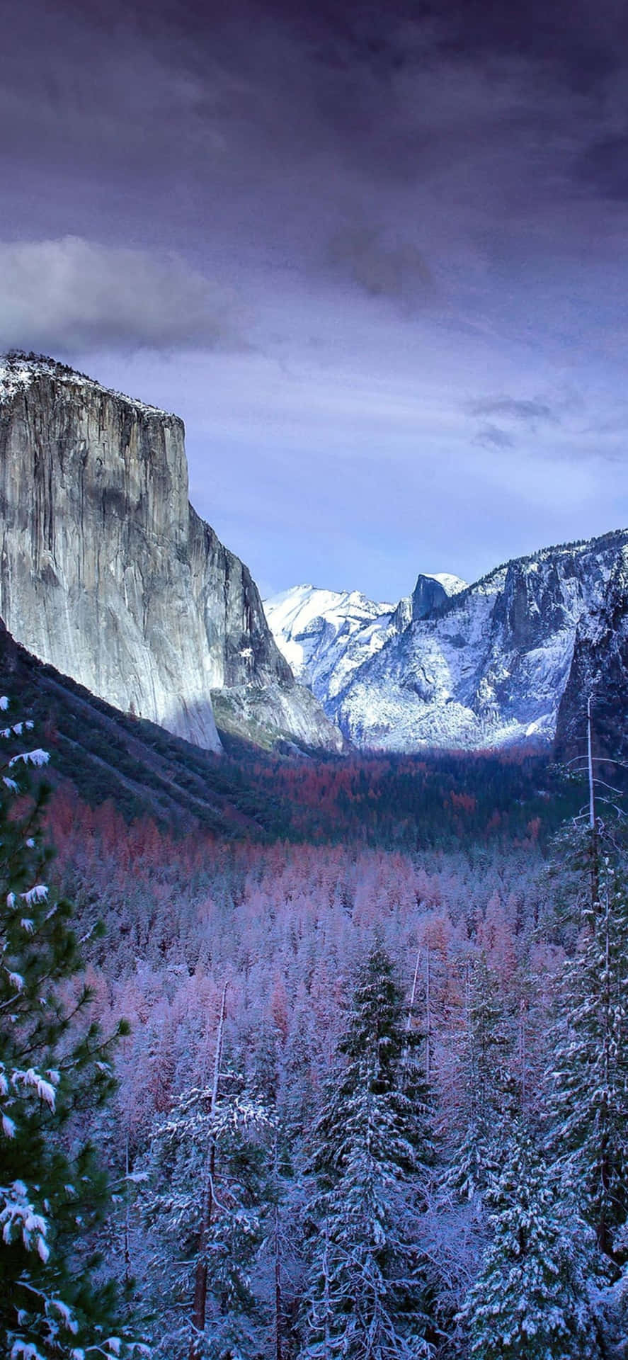 Captivating Mountain Landscape: iPhone Background