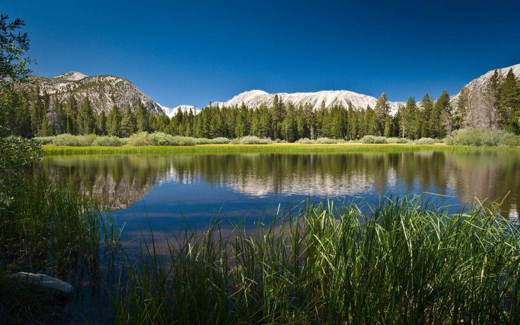 Mountain Lake 3d Desktop Picture