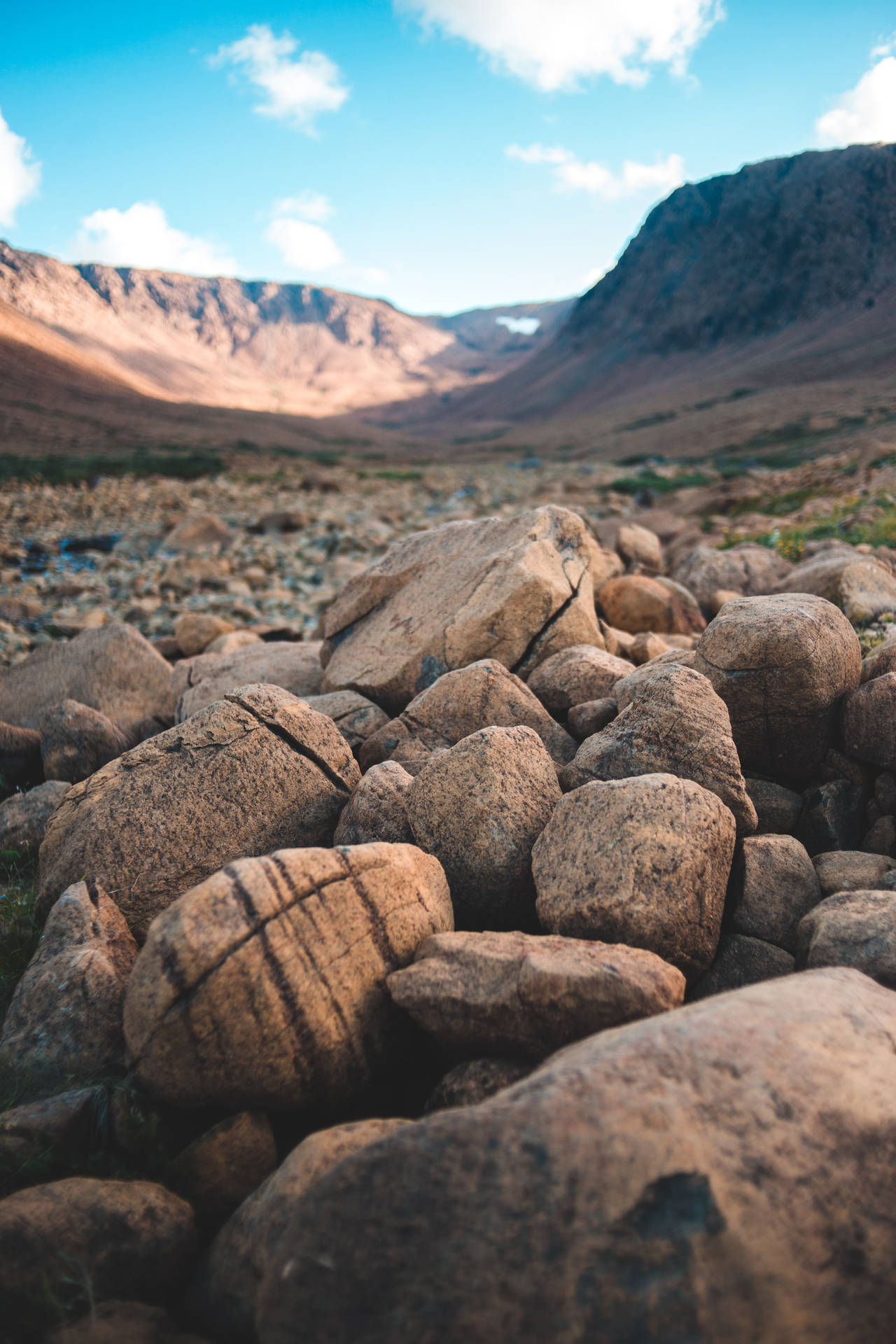 A rocky landscape of towering stones. Wallpaper