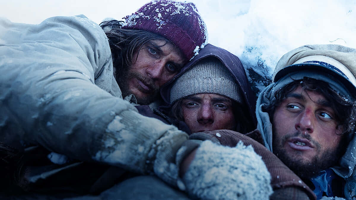 Survivants De Montagne En Huddle Fond d'écran