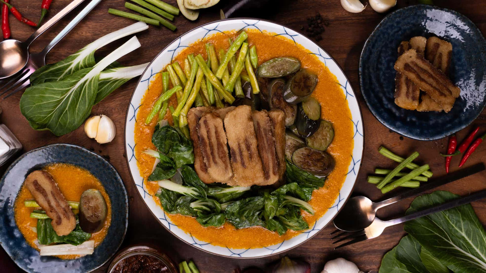Mouth-watering Kare-kare On A Platter Wallpaper