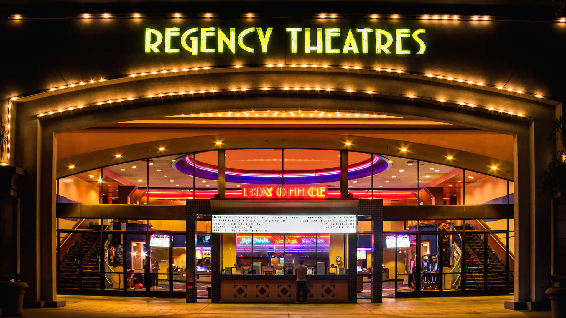 Regency Theatres At Night Wallpaper