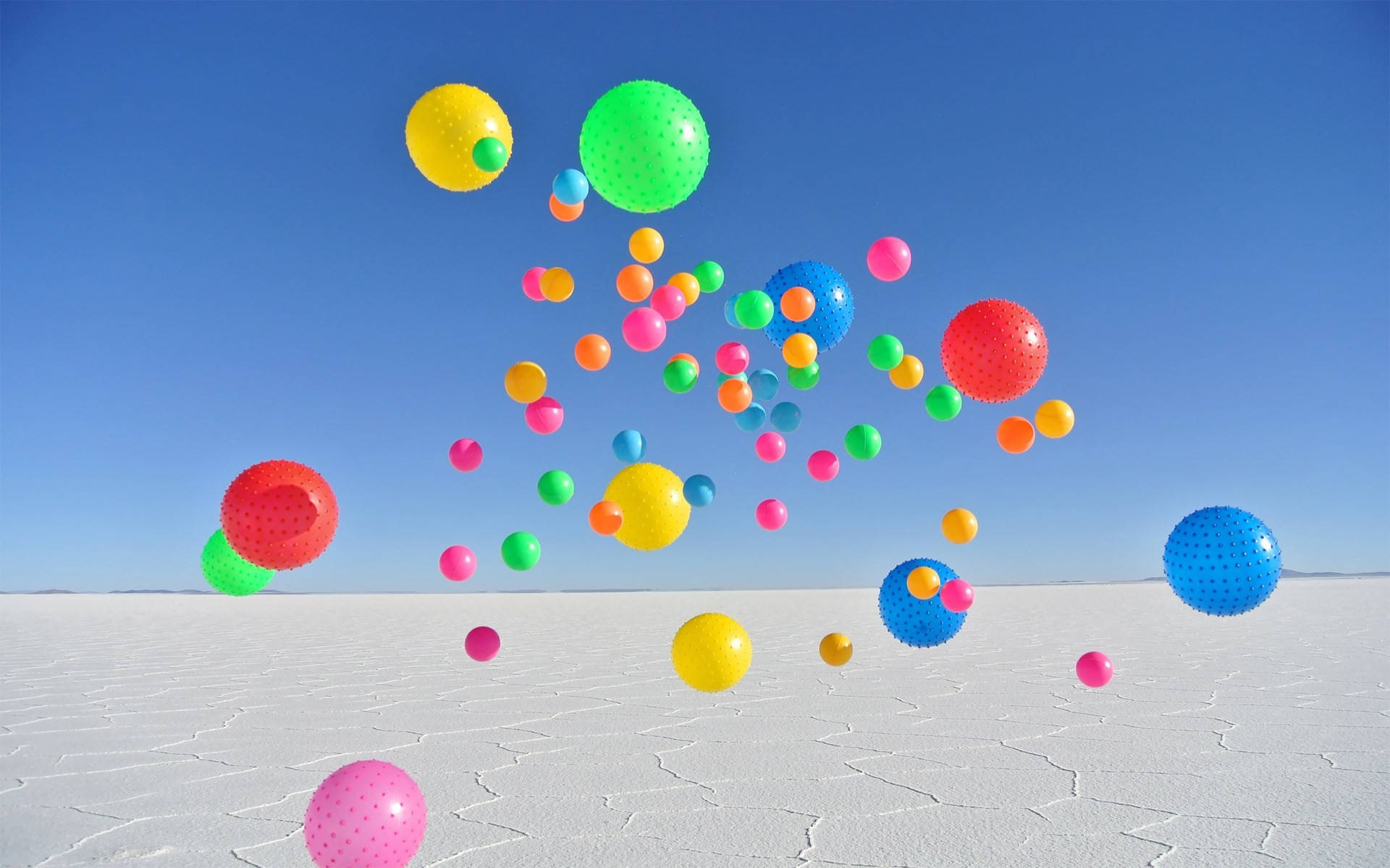 Moving Desktop Colorful Balloons