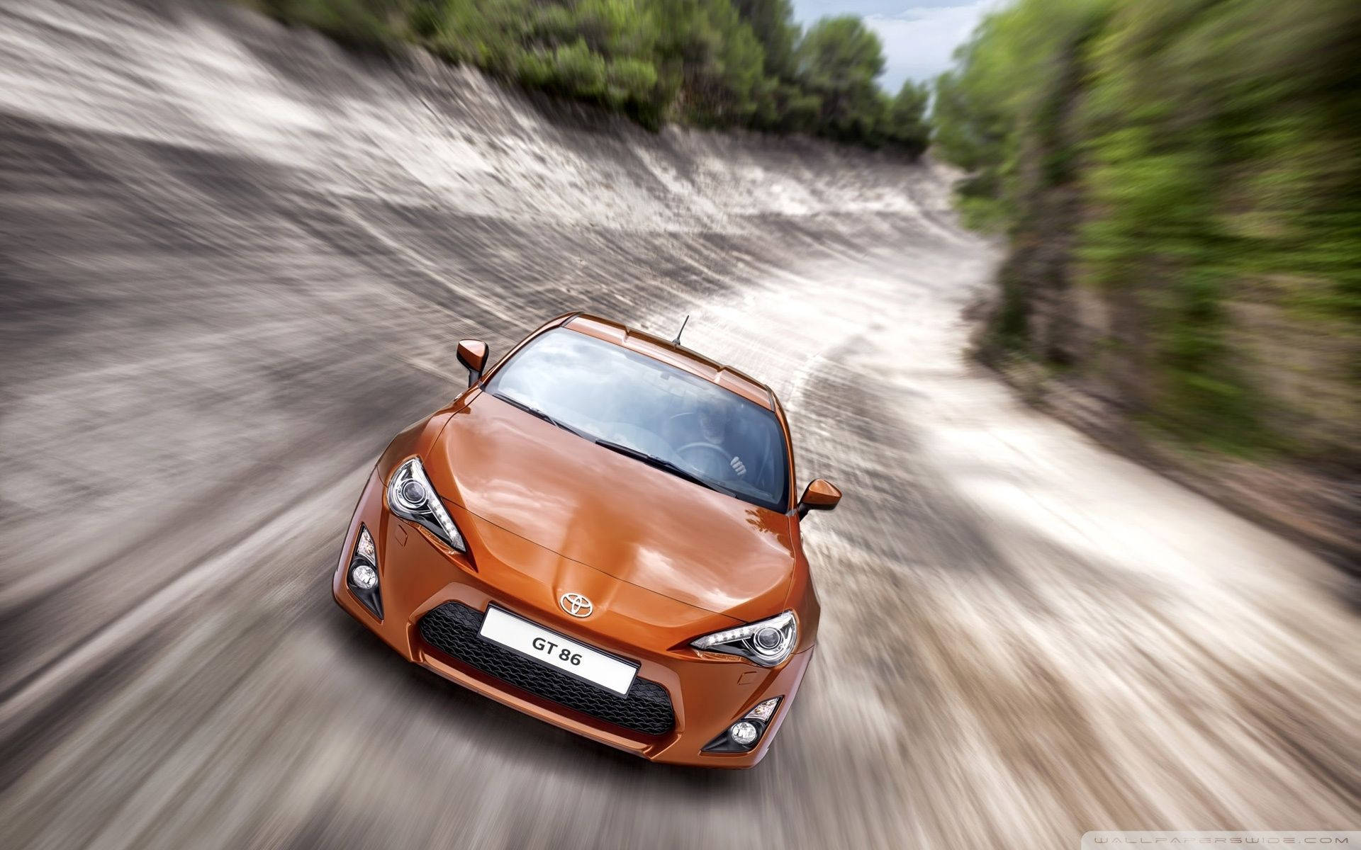 Moving Toyota GT 86 Wallpaper