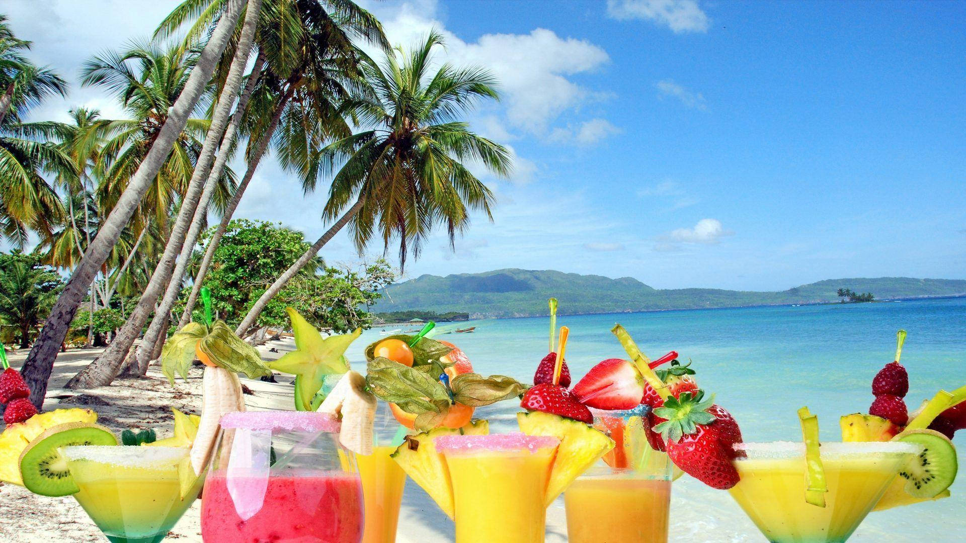 Mozambique Tropical Drinks Wallpaper
