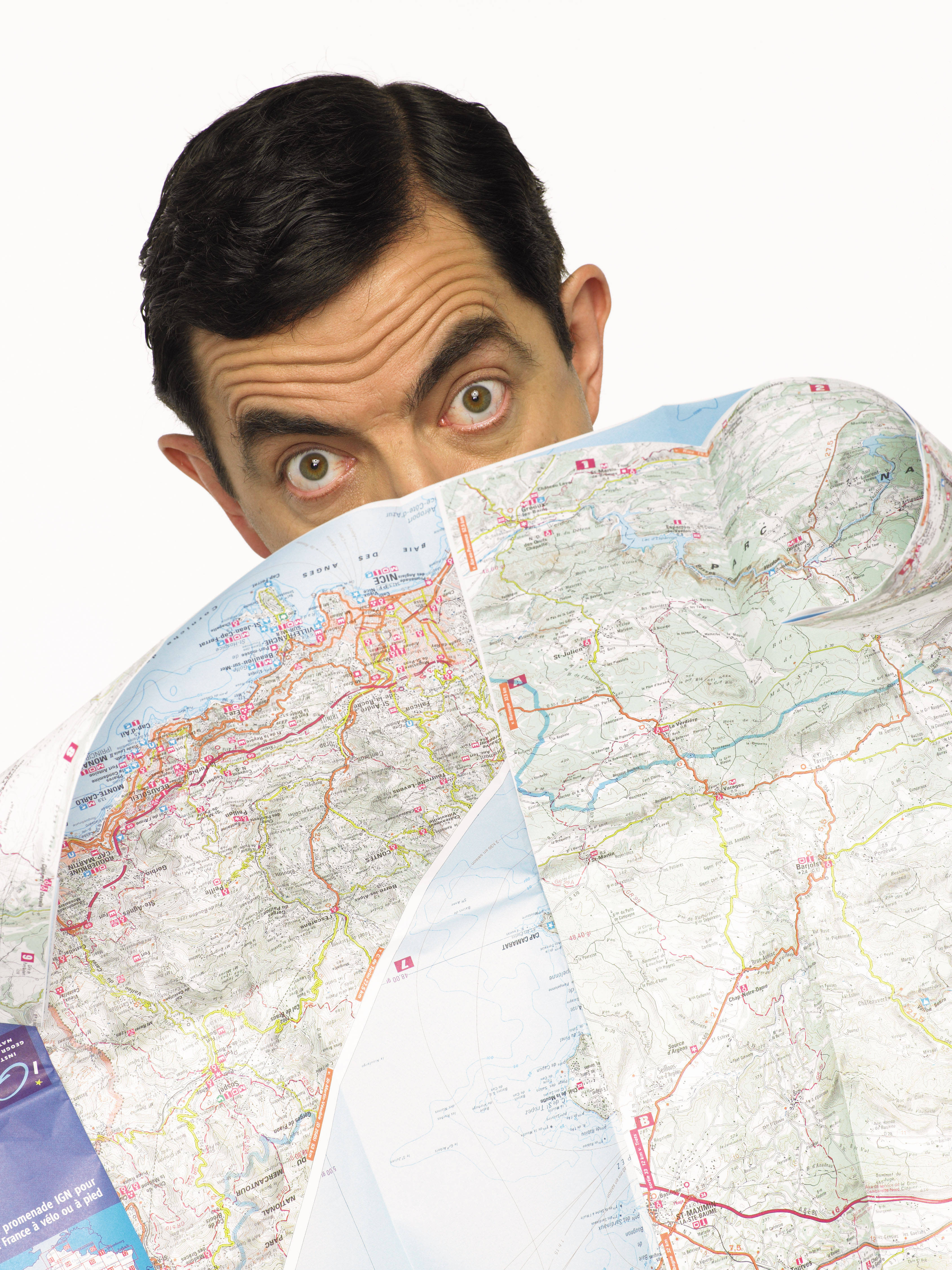 Mr Bean 4k Peeking From Map Background