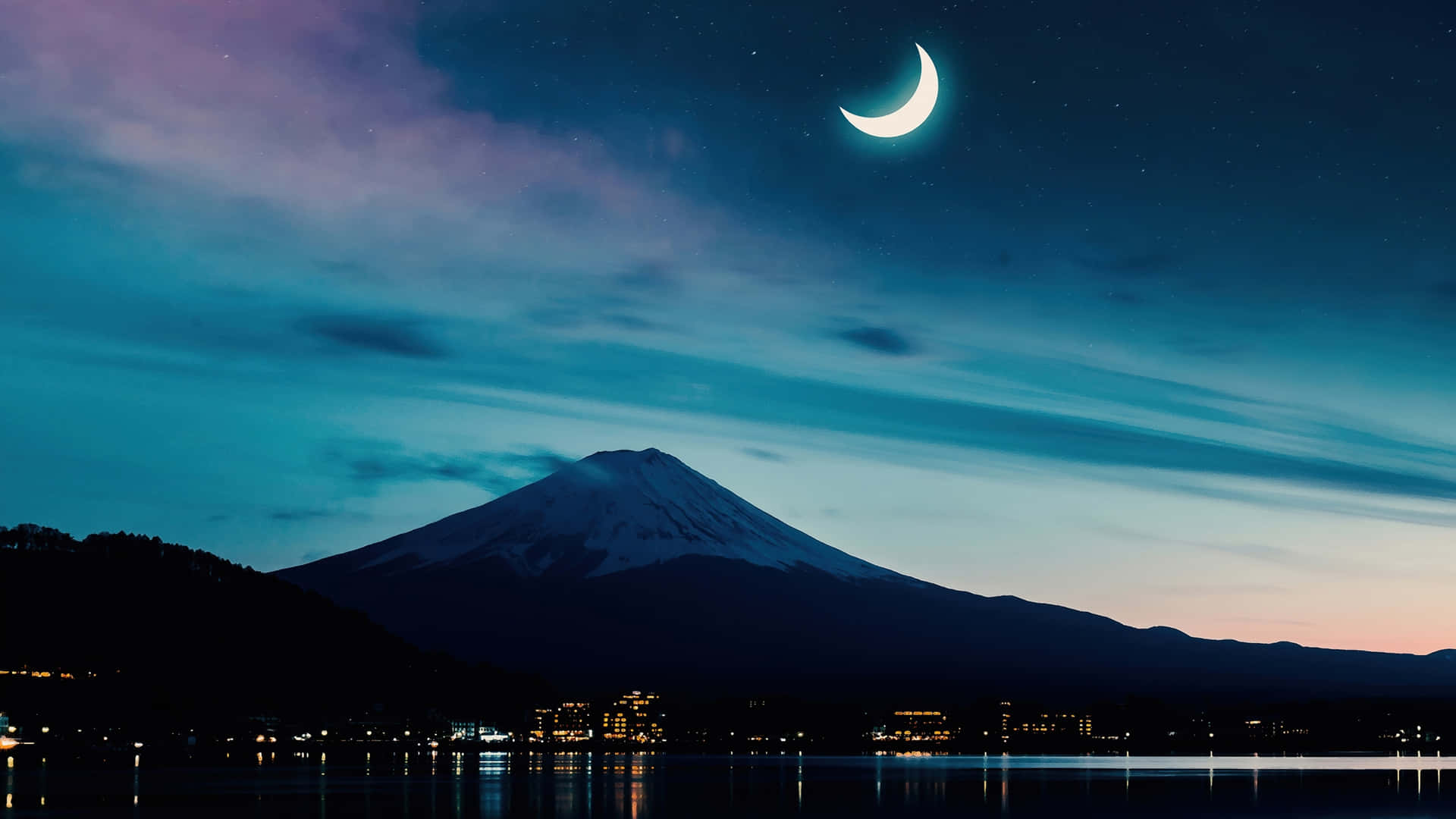 Enfantastisk Utsikt Över Mt Fuji Som Reser Sig Högt