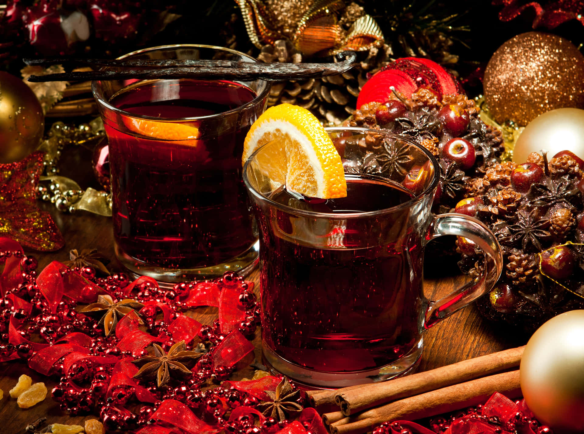 Download A Warm and Inviting Glass of Mulled Wine Wallpaper ...