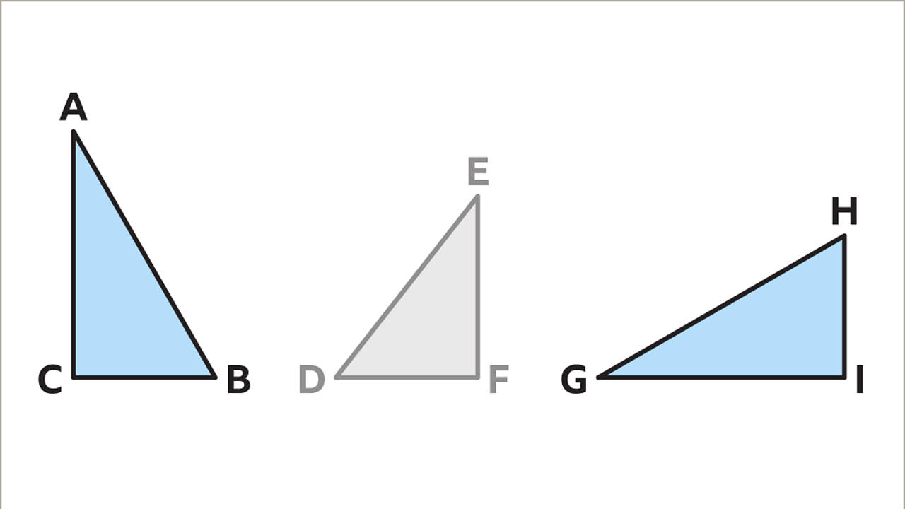 Multiple Congruent Triangles Wallpaper