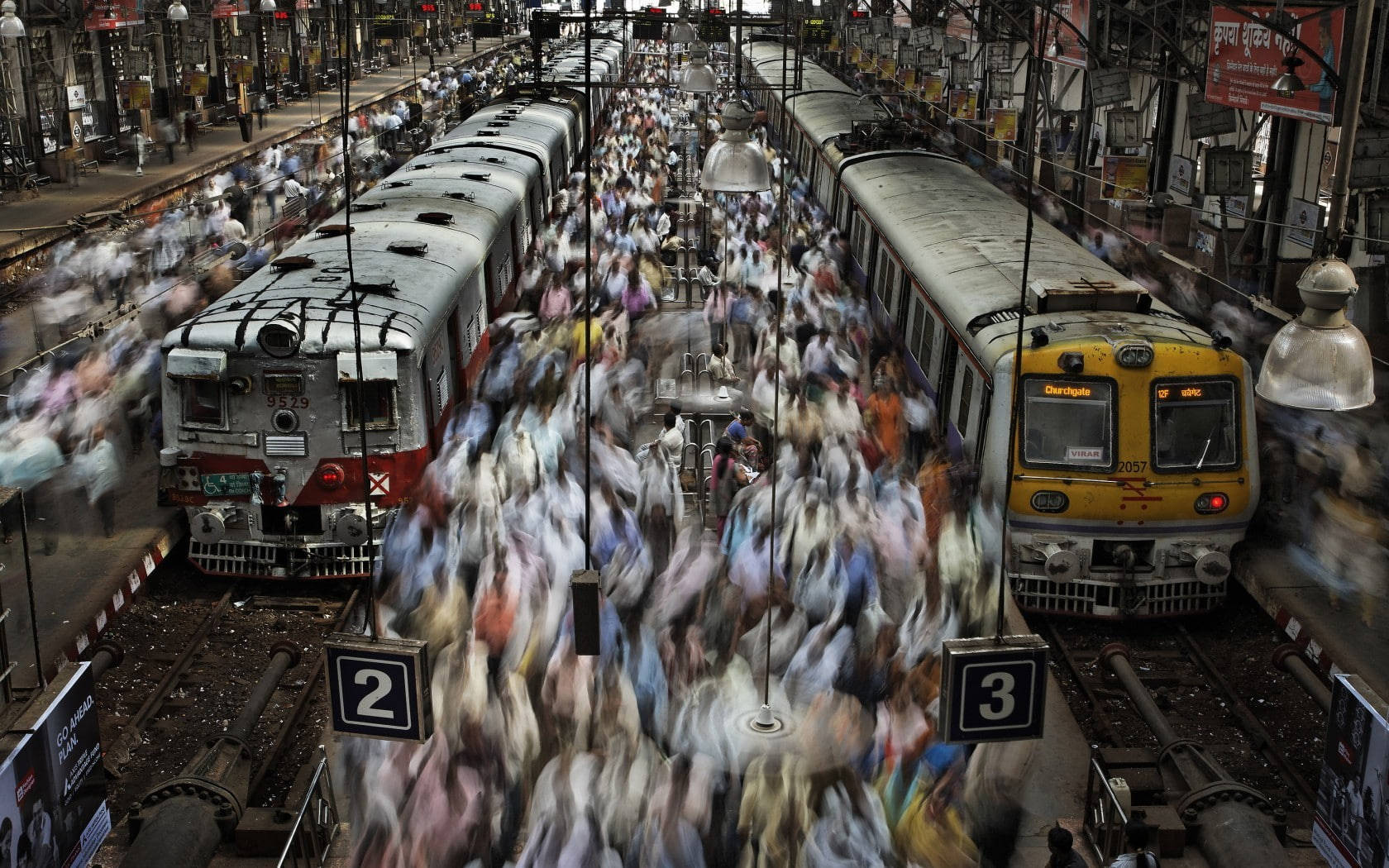 Mumbai Train Station Wallpaper
