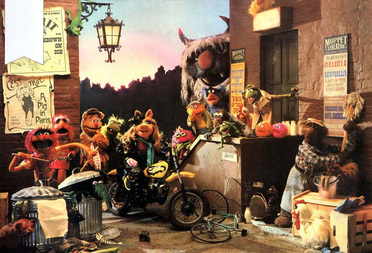 Muppets_ Backstage_ Gathering.jpg Wallpaper