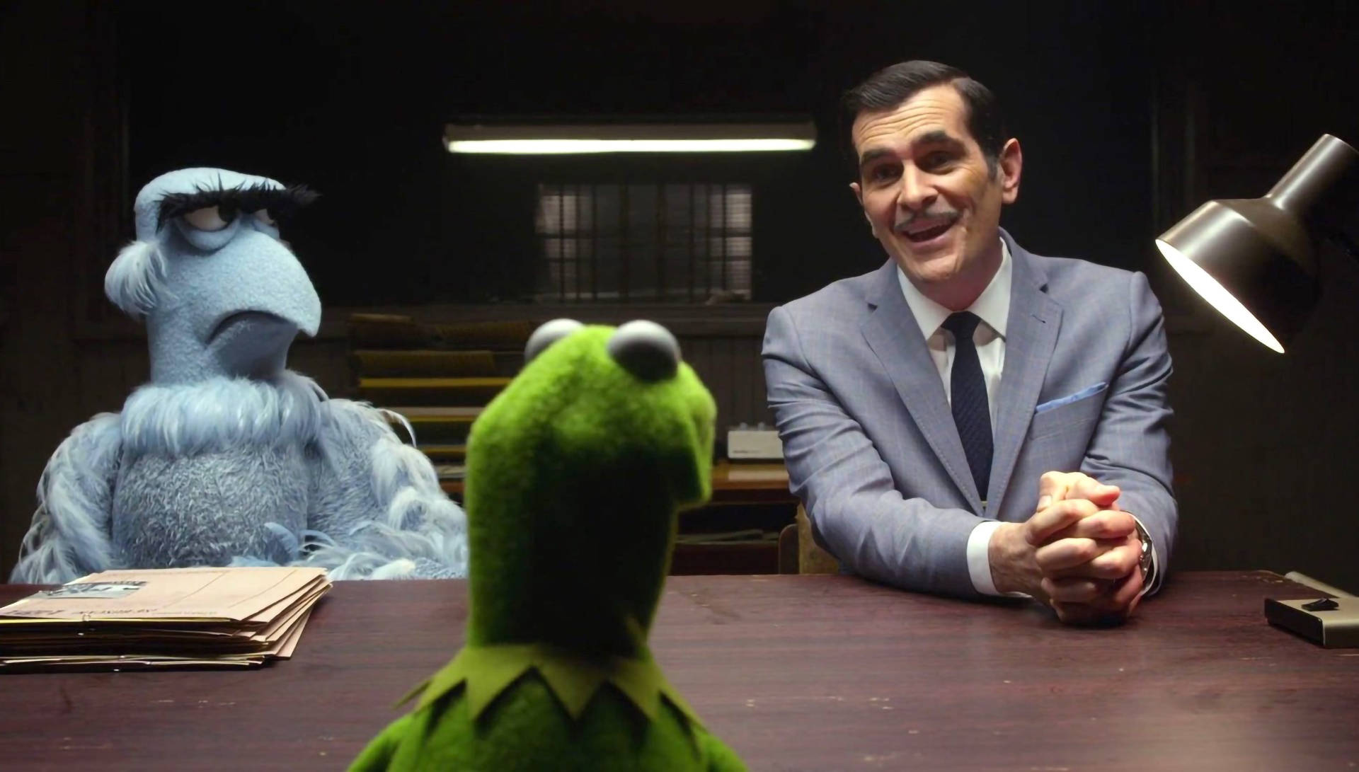 Muppets Most Wanted Interrogating Kermit