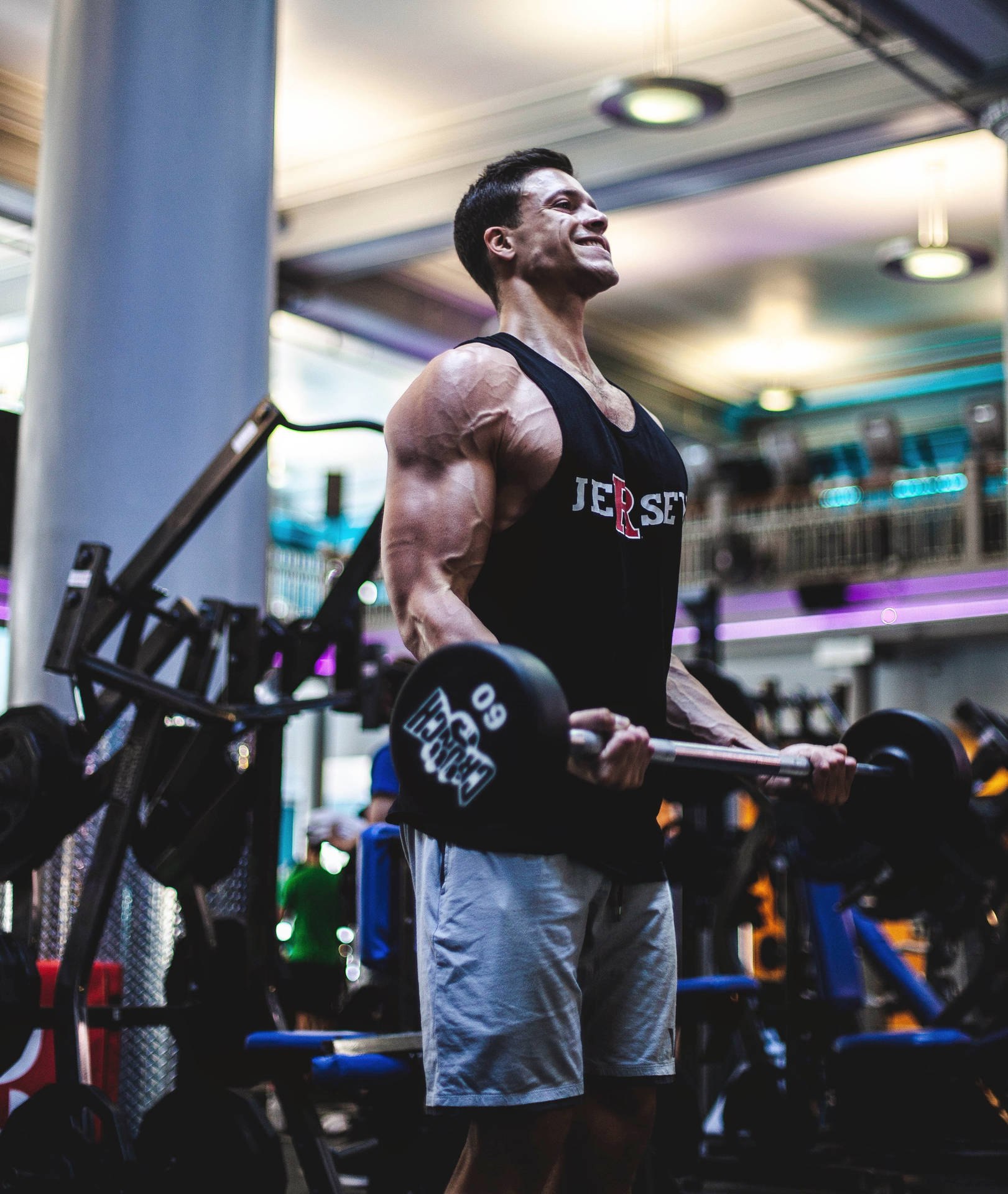 Muscular Man In Gym Wallpaper