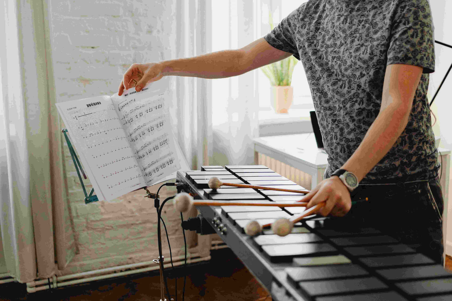Musician Playing Xylophone Wallpaper