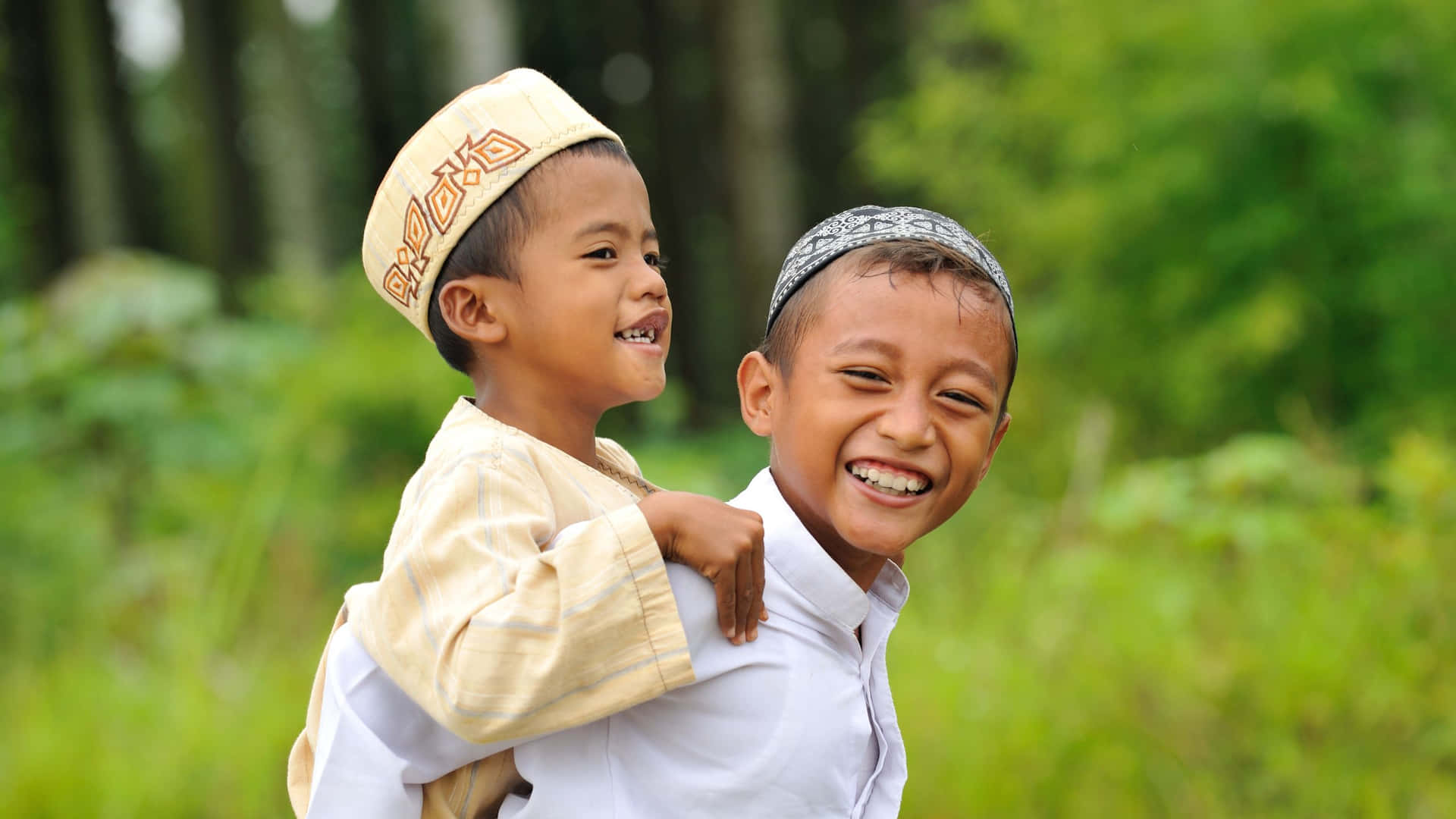 Muslim Boy Young Brother Wallpaper