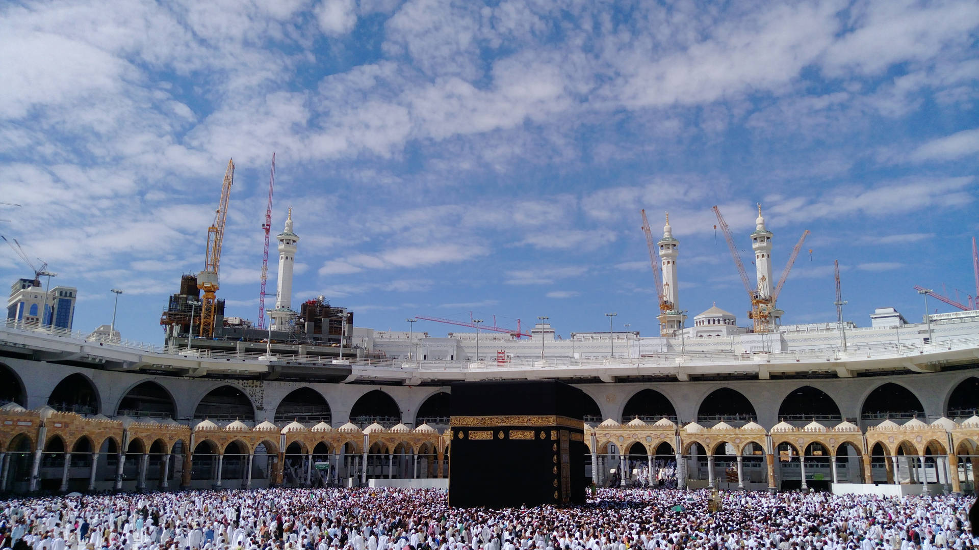 Muslims Gathered In Makkah Hd 4k Background