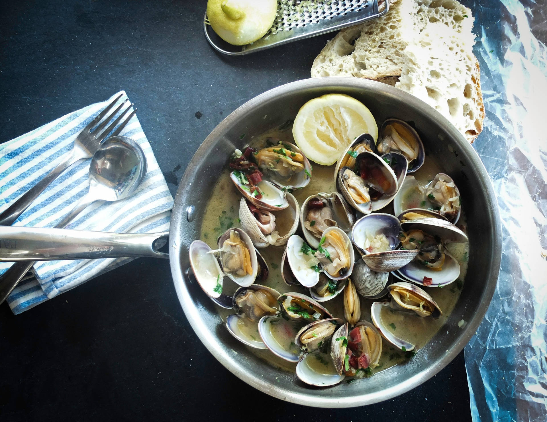 Mussels And Clams English Chowder Wallpaper