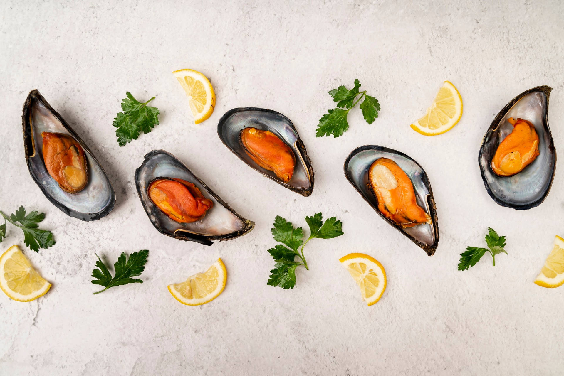 Mussels With Lemons And Parsley Wallpaper