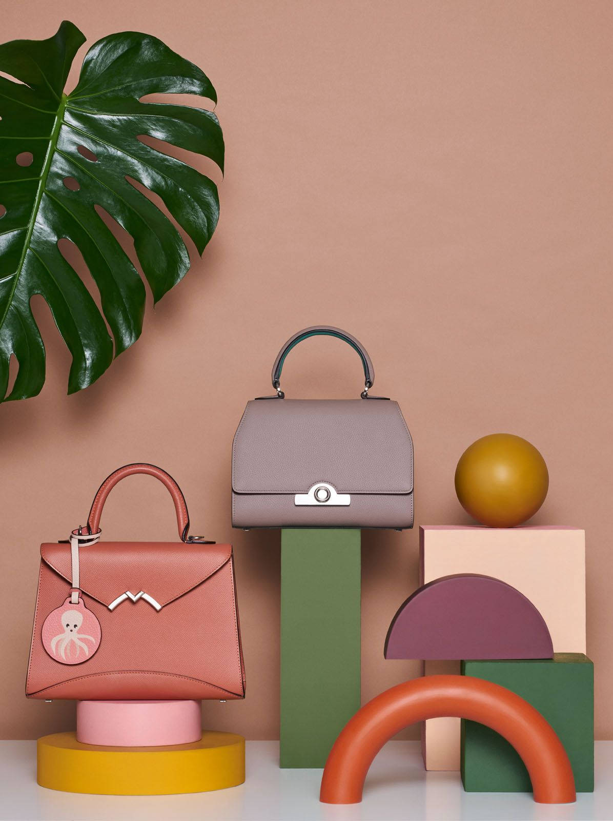 Moynat Paris - Gabrielle Clutch Handbag - Green - in Leather - Luxury