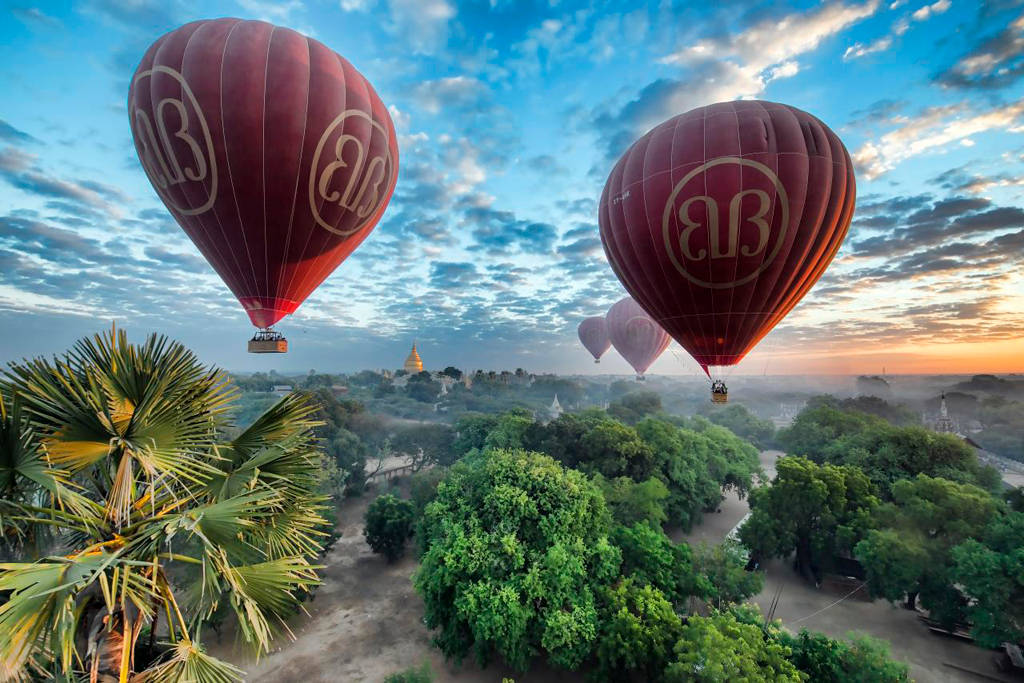 Myanmar Hot Air Balloons In Sky Wallpaper
