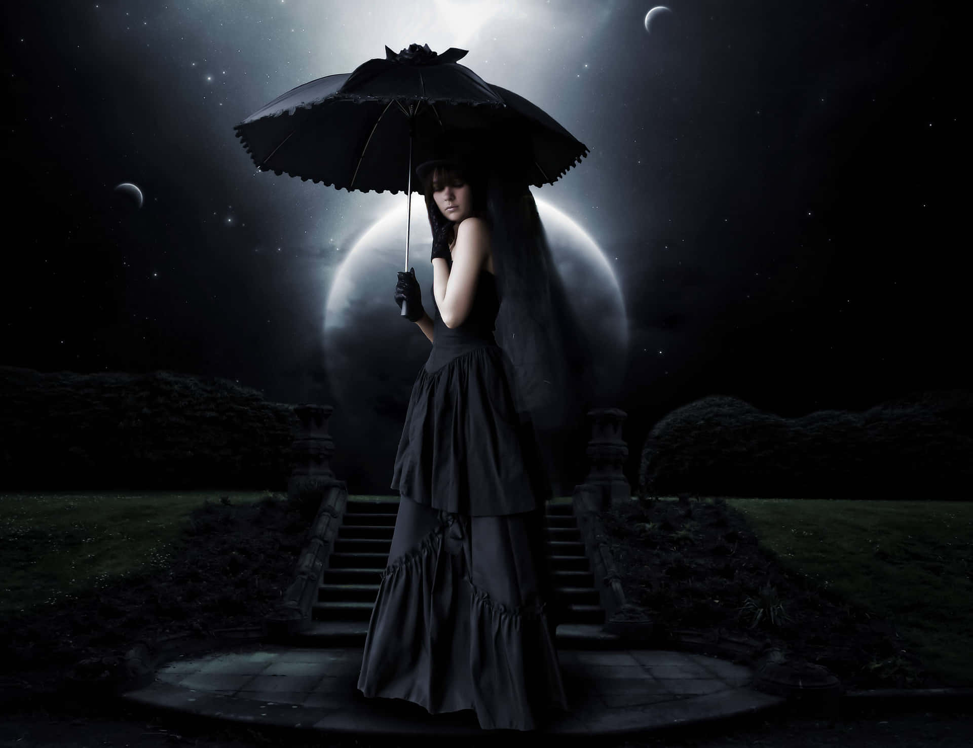 Mysterious Gothic Ladyin Moonlight Wallpaper