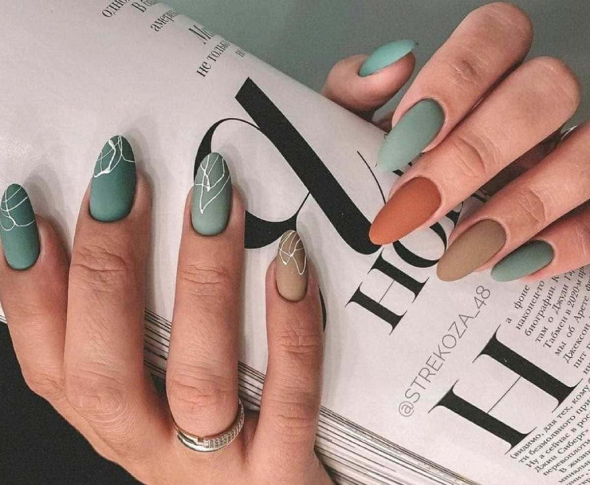 100+] Nail Designs Pictures | Wallpapers.Com