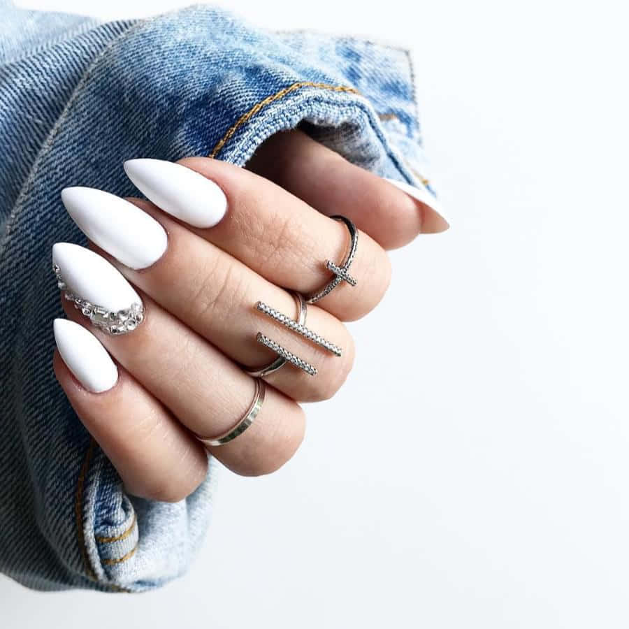 White And Silver Nail Designs Picture