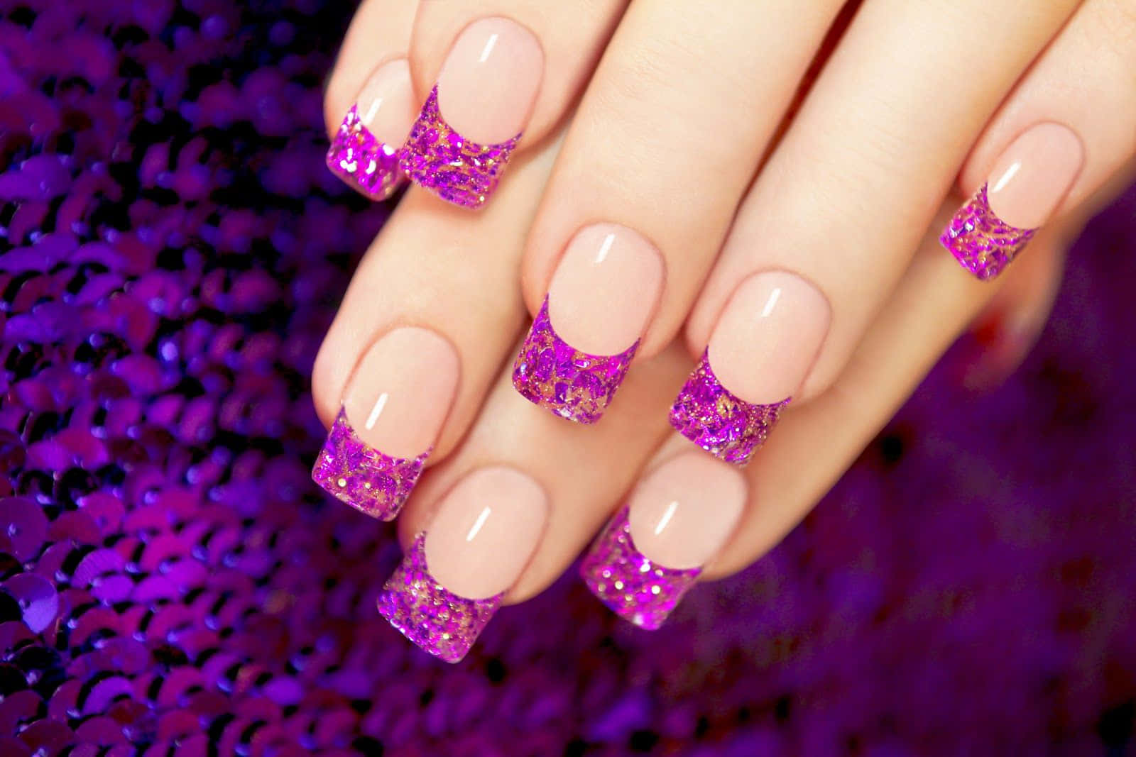 Shimmering Violet Nail Art Picture