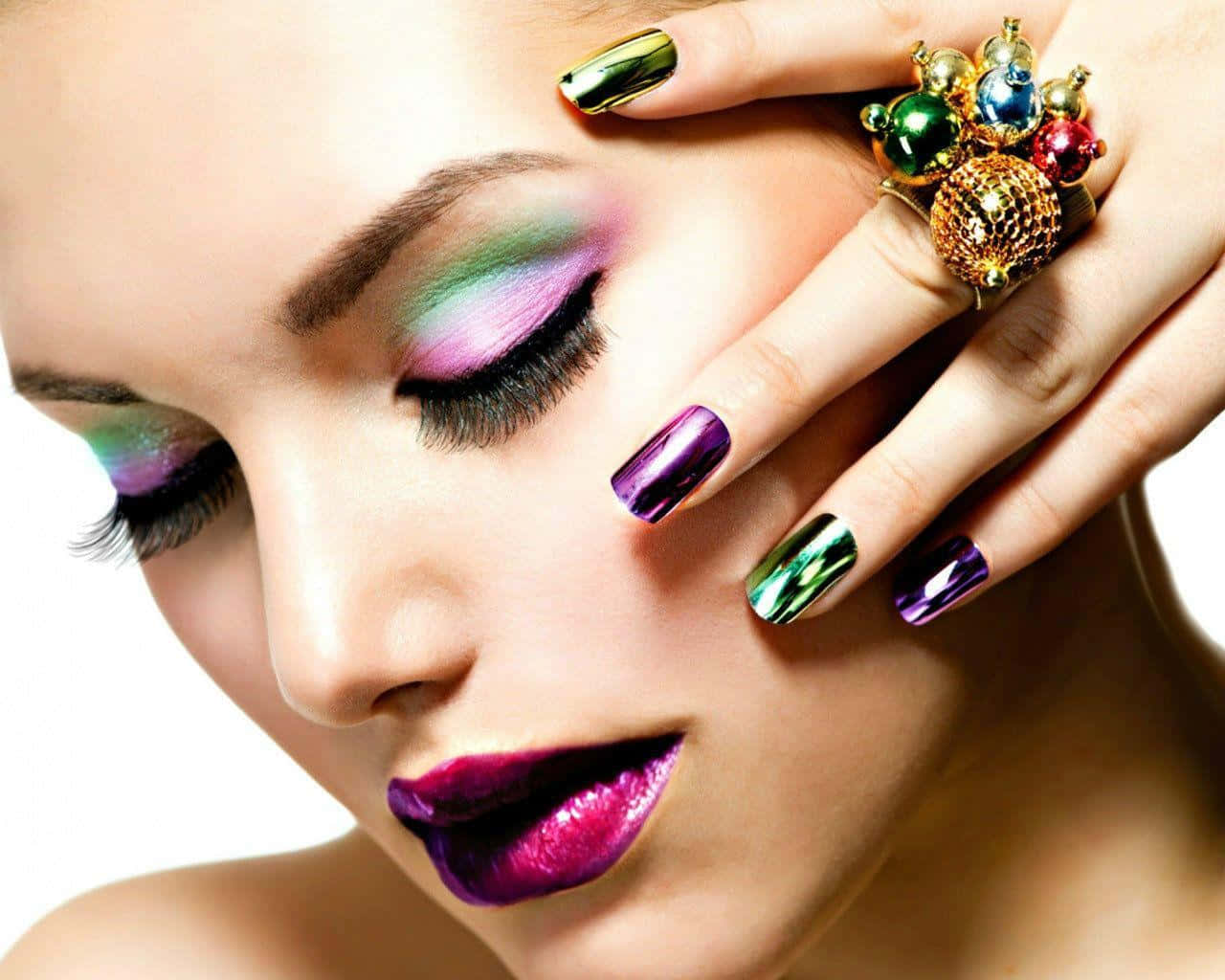 Lovely Face And Nail Makeover Picture