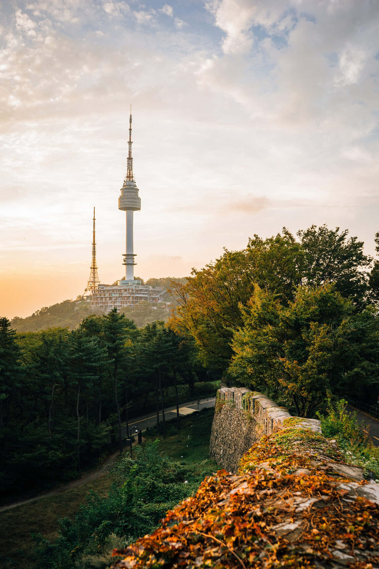 Namsan Seoul Tower Dusk View Wallpaper