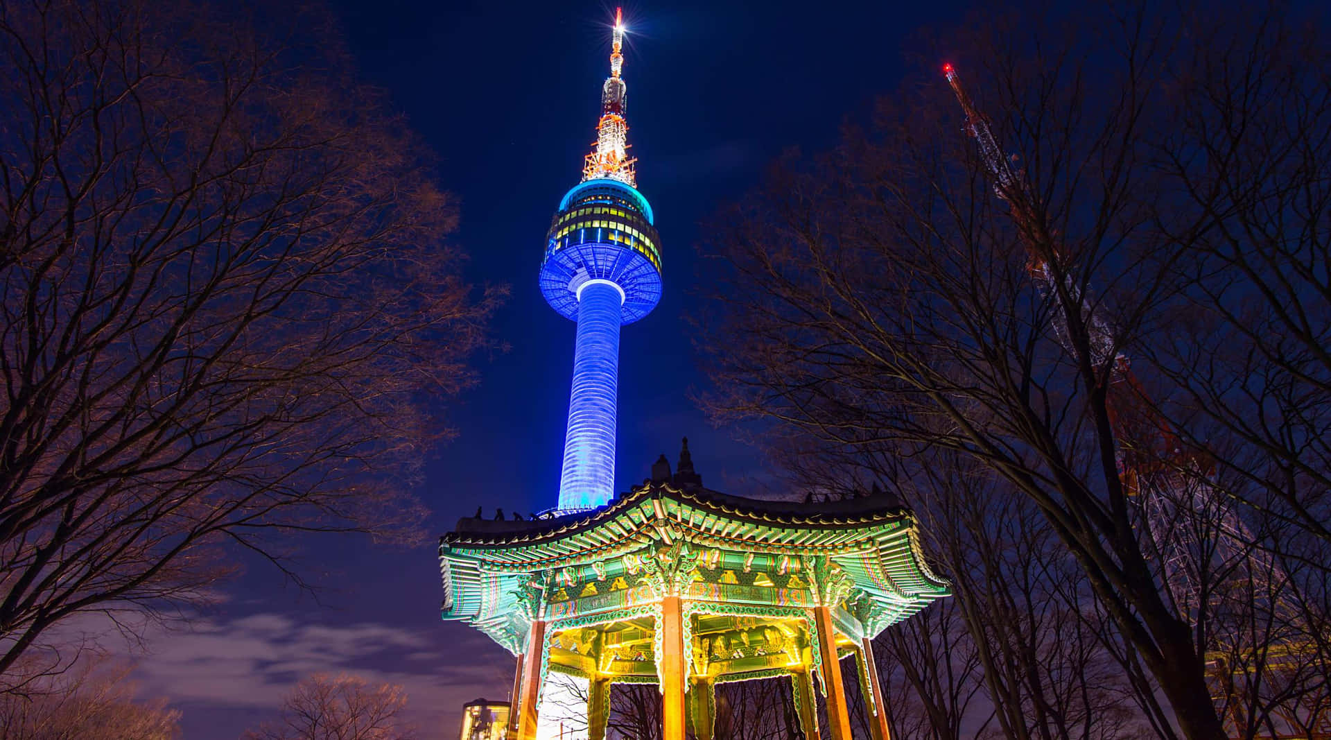 Namsan Seoul Tower Night Illumination Wallpaper