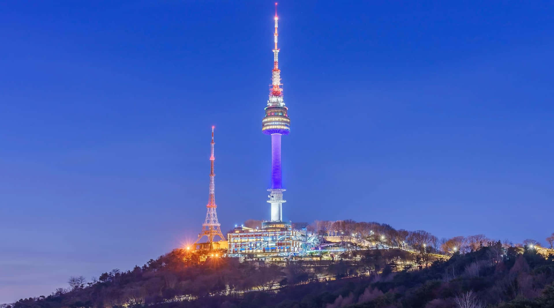 Namsan Seoul Tower Twilight View Wallpaper