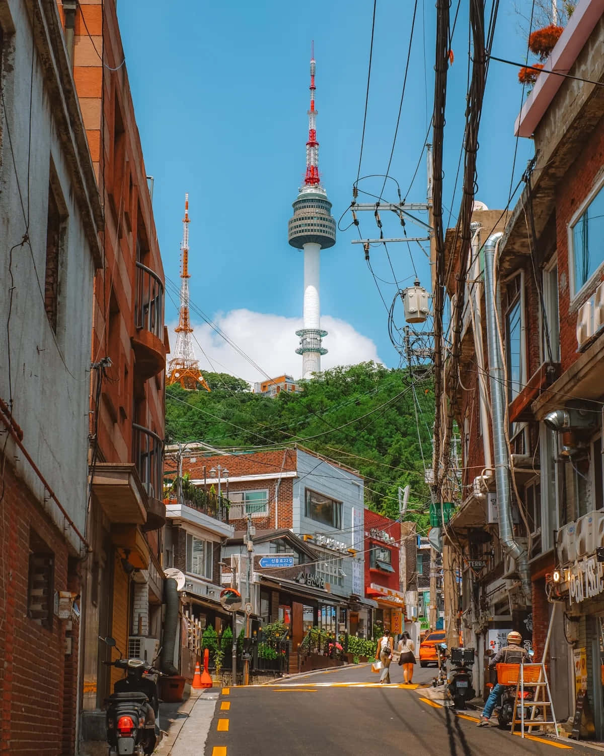 Namsan Tower Viewed From Seoul Street Wallpaper