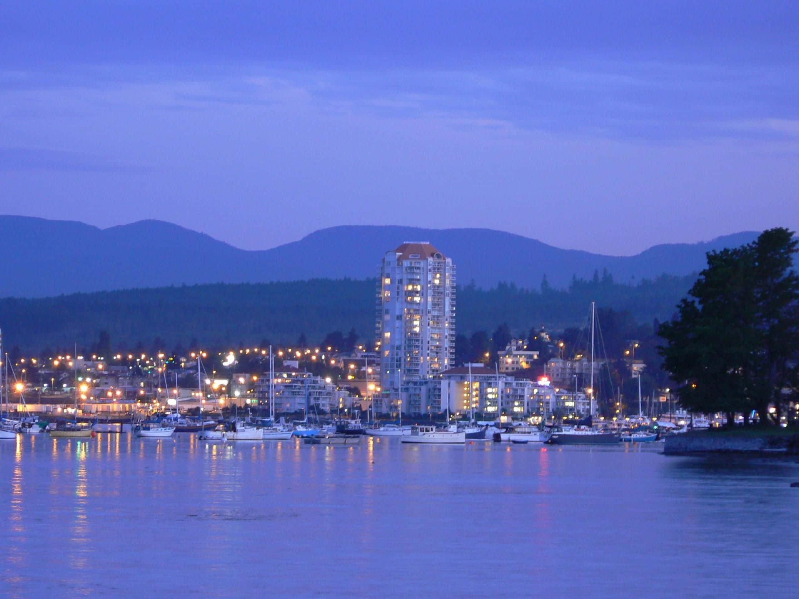 Magnifique Coucher De Soleil De Nanaimo Sur Le Port Fond d'écran