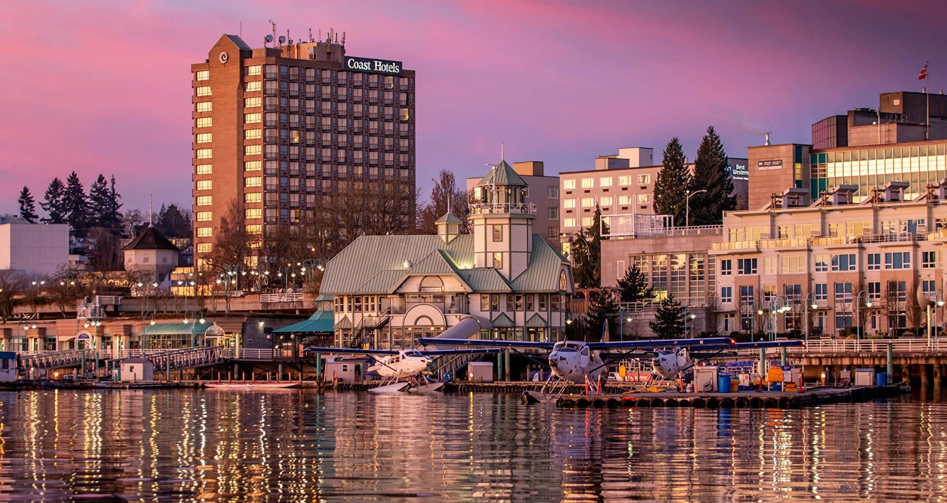 Nanaimo Vannfront Dusk Scenery Bakgrunnsbildet