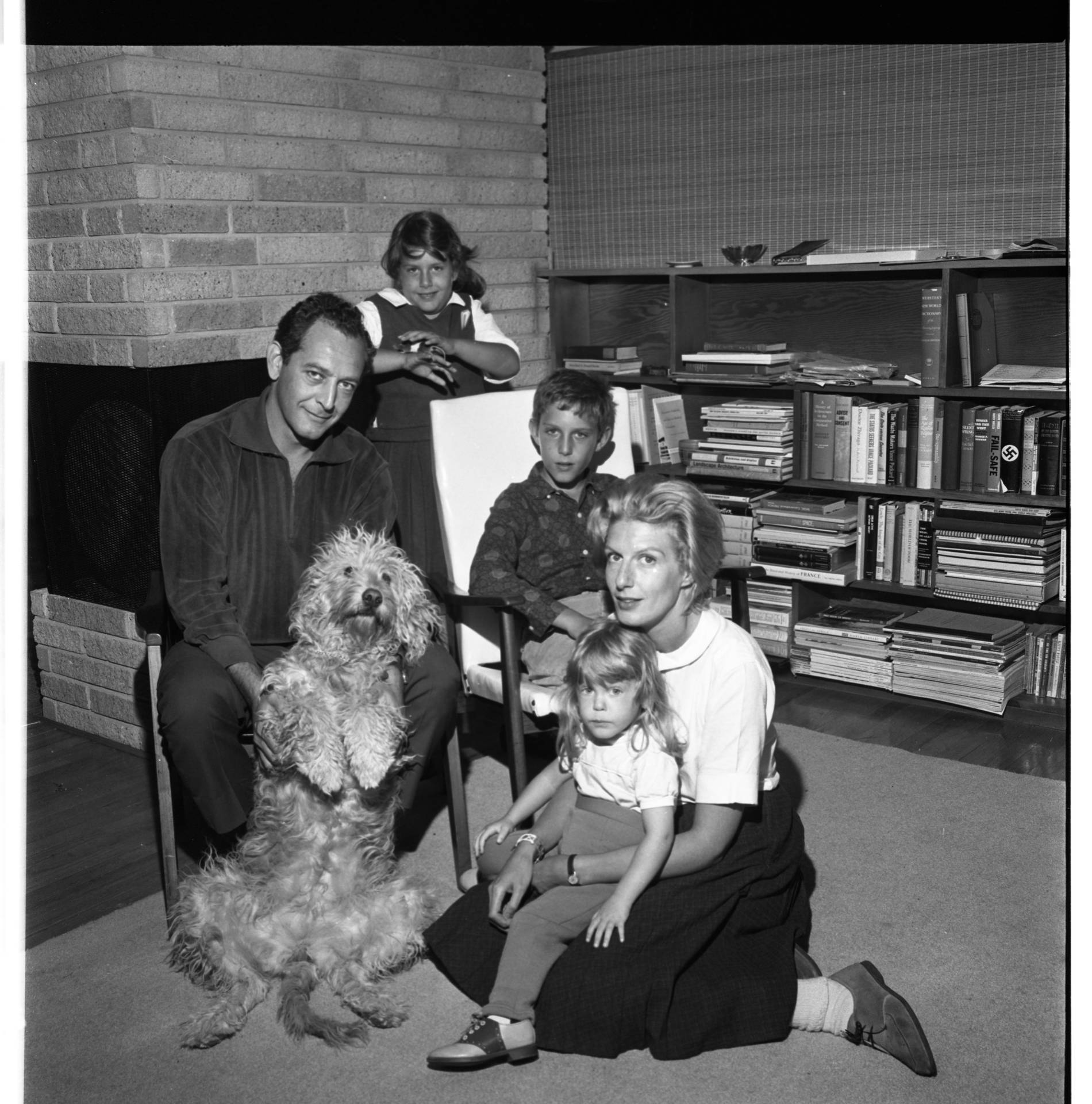 Nancy Marchand And Friends With Dog Wallpaper