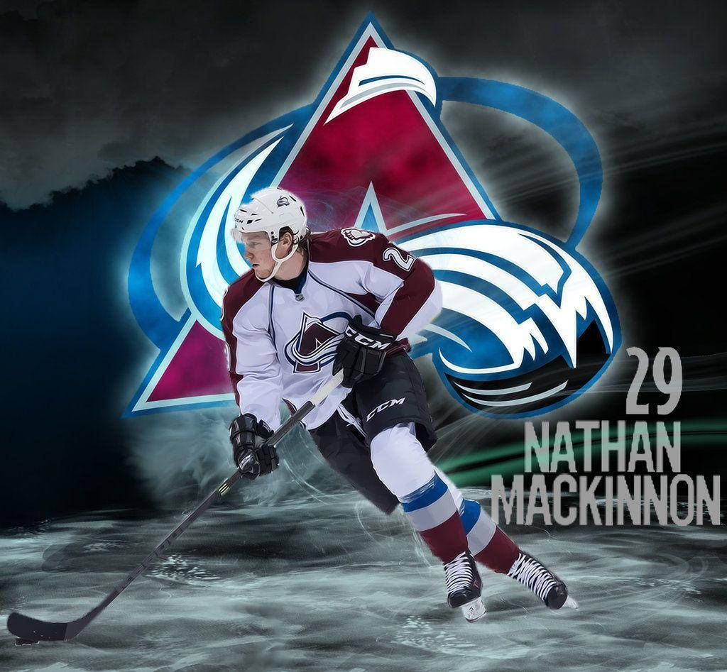 Nathanmackinnon Patinando Y Logotipo De Los Colorado Avalanche. Fondo de pantalla