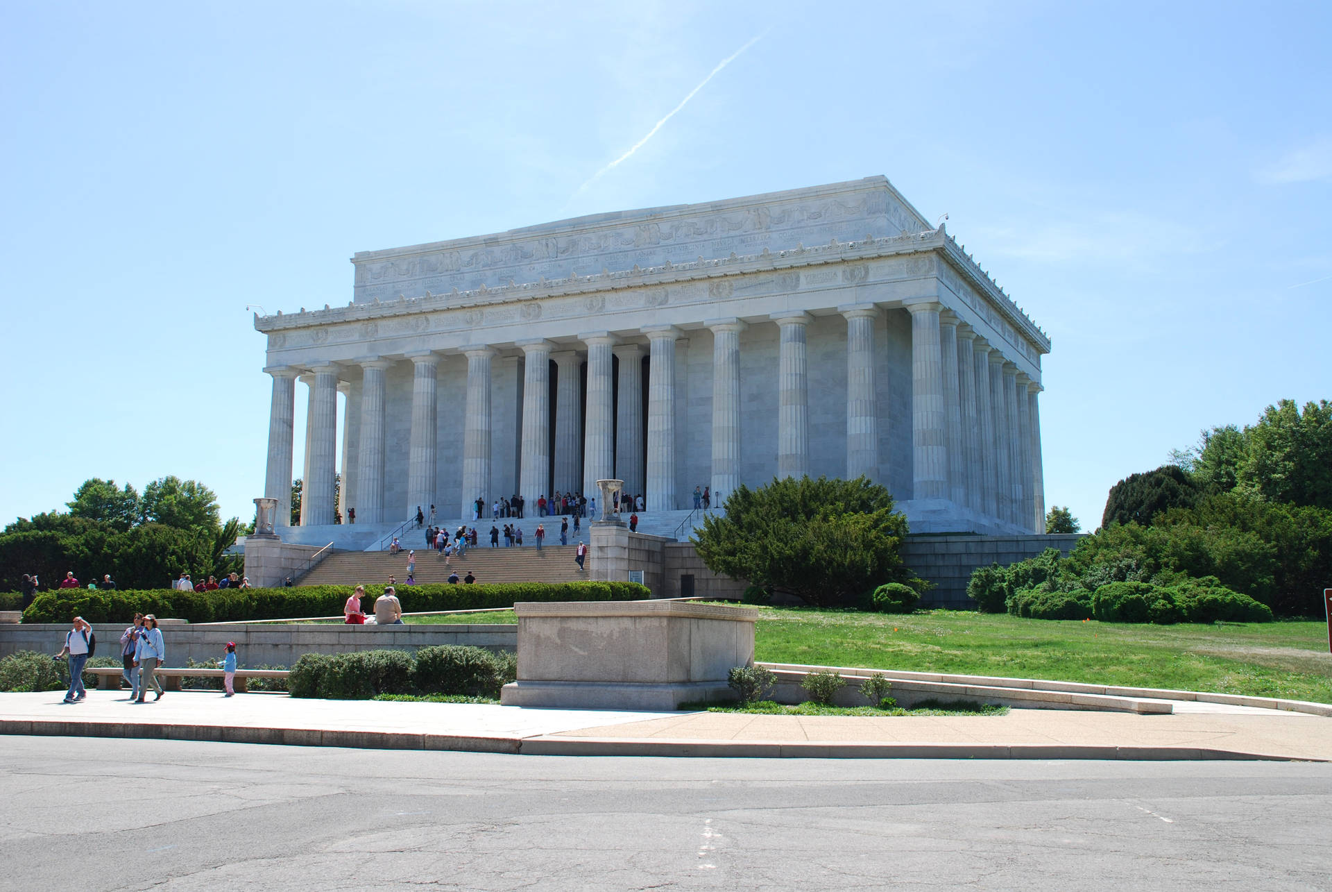 Nationalmall - Monumento A Lincoln - Cielo Despejado Fondo de pantalla